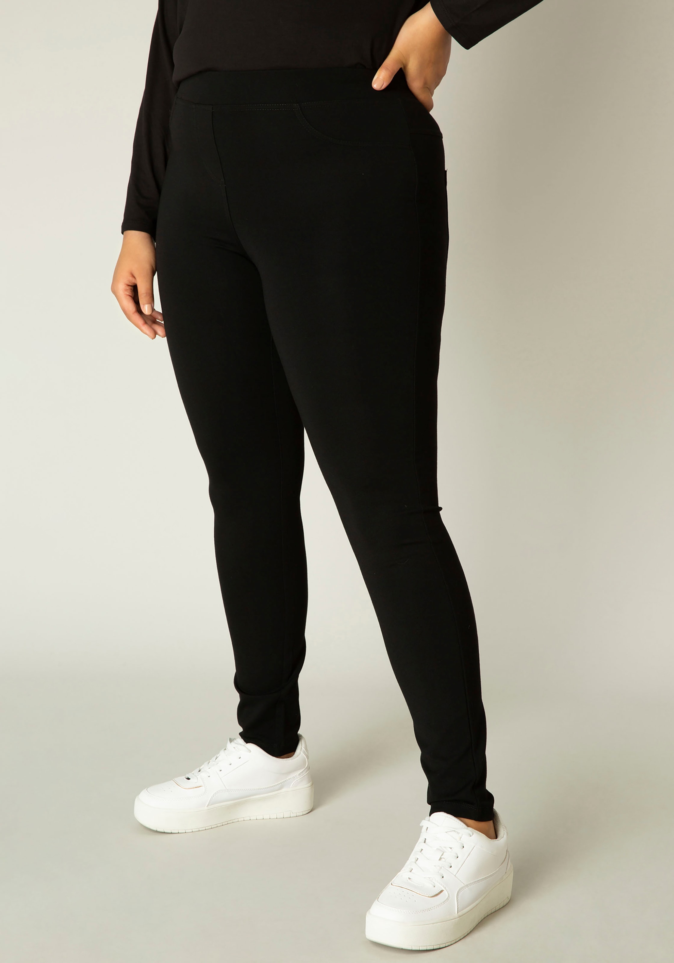 Base Level Curvy Jeggings »Arnika«, Typischer Jeansschnitt mit angedeuteten  Taschen vorne und rundum Gummizug online kaufen