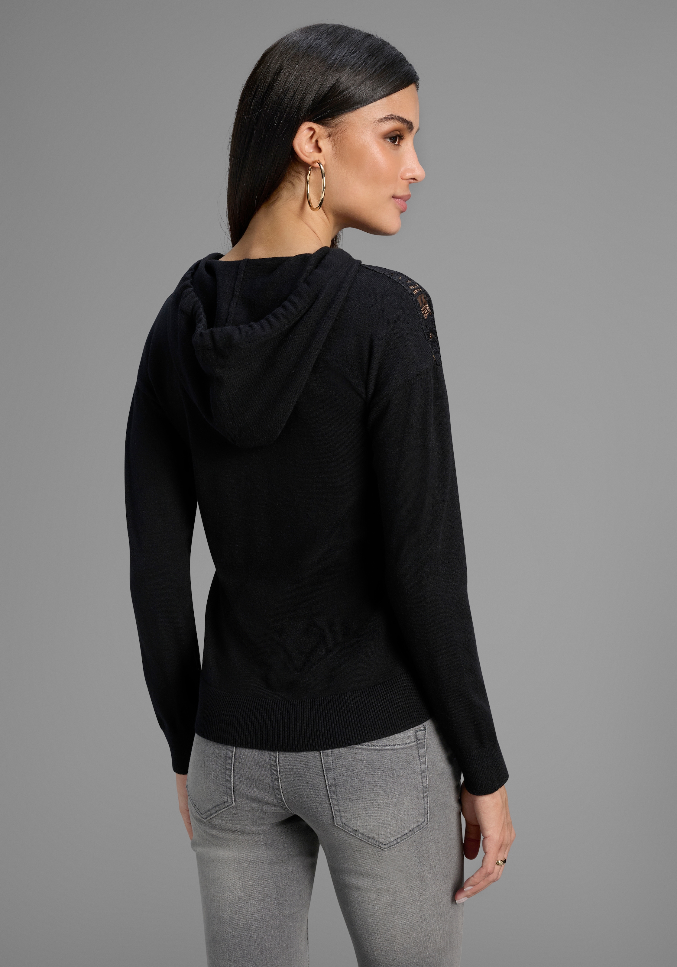 Laura Scott Kapuzenpullover kuscheliger Winterstrick mit femininem Spitzeneinsatz