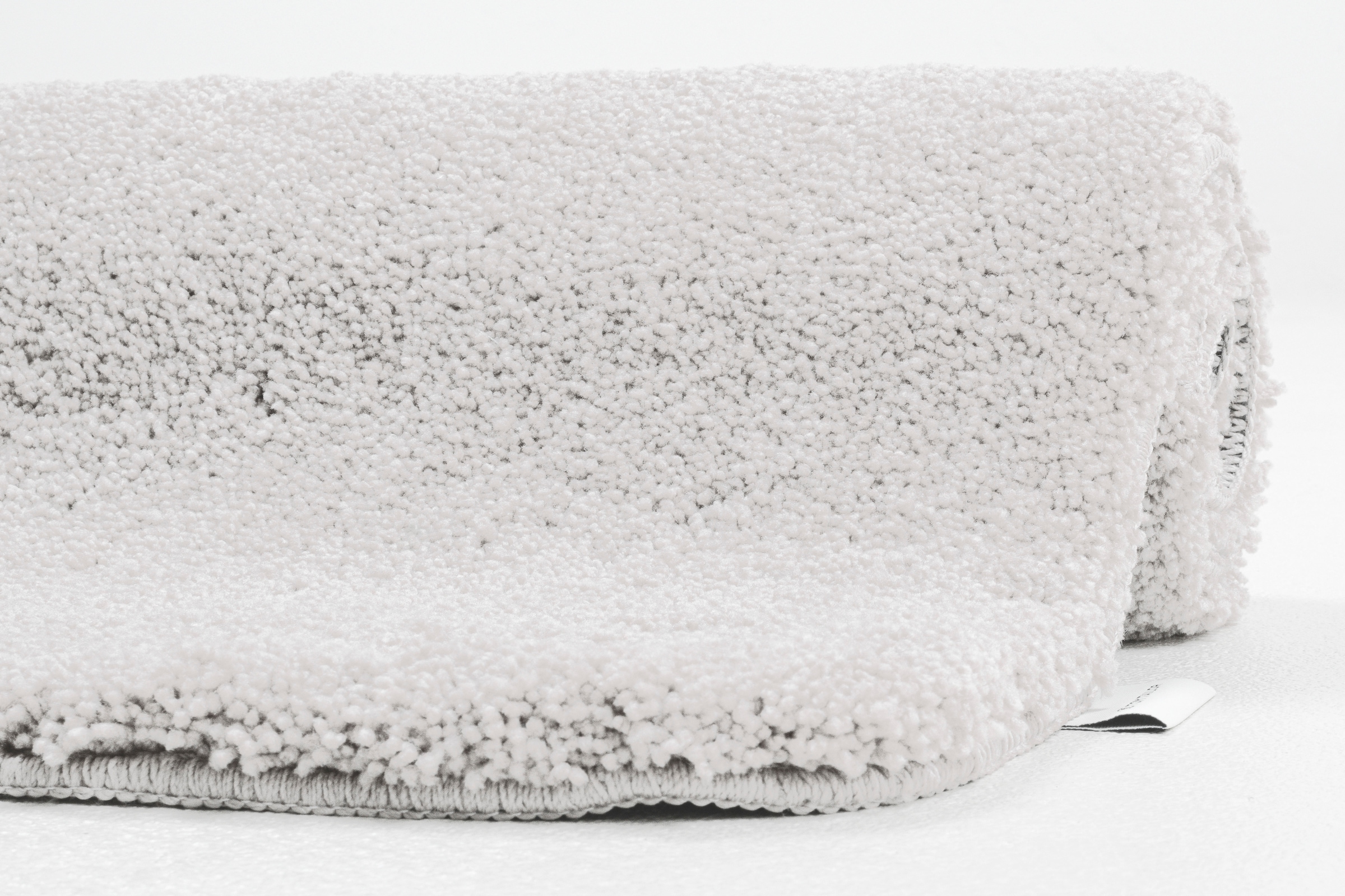 TOM TAILOR Badematte »Cozy Bath UNI«, rutschhemmend beschichtet, fußbodenheizungsgeeignet, Badteppich, Uni Farben, rechteckig, rund und oval erhältlich