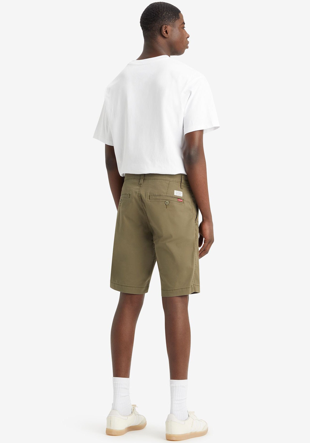 Levi's® Chinoshorts »XX CHINO SHORT II«, mit Logobadge