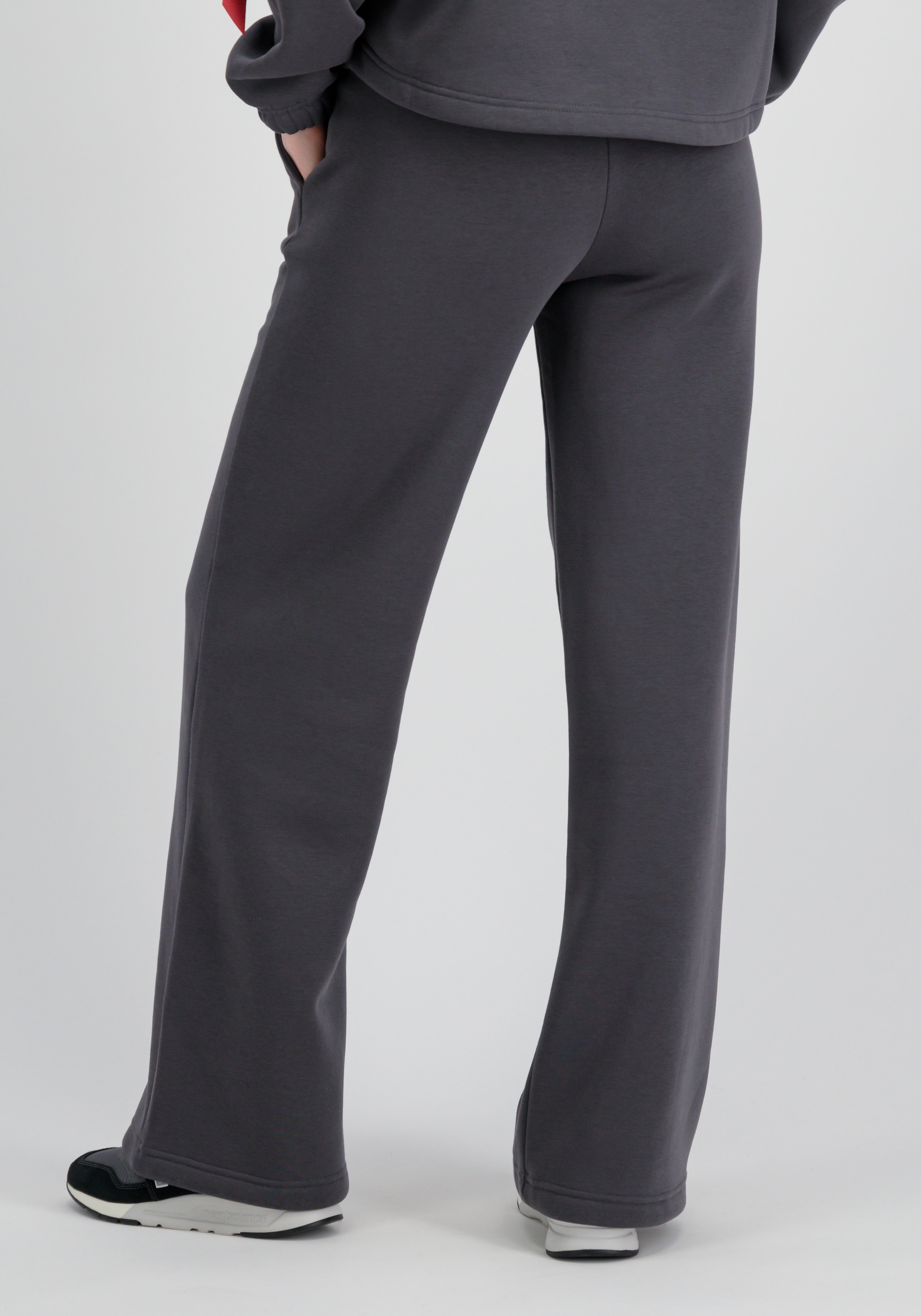 Alpha Industries Jogginghose »Alpha Industries Women - Jogger X-Fit Label Wide Jogger Wmn«