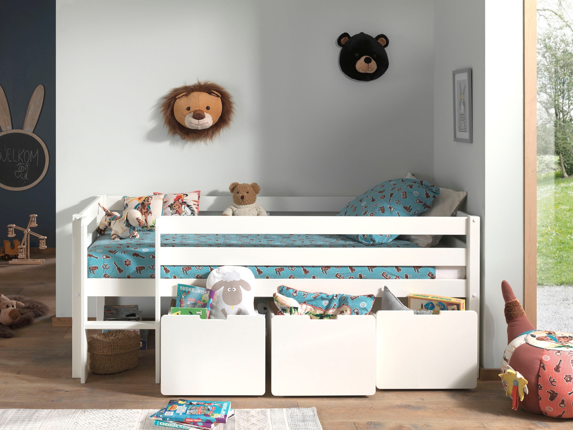 Vipack Spielbett »Pino, Kiefer massiv, mit Rolllattenrost, 3 Rollboxen, Made in Europe«, (B/H/T ca. 207,6x83x104,9cm, inkl. Leiter und Absturzschutz), wahlweise mit oder ohne Hängeregal, 2 Farben zur Auswahl