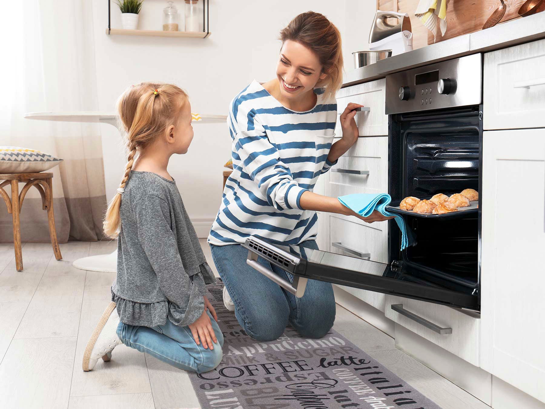 Primaflor-Ideen in Textil Küchenläufer »COFFEE, Made in Belgium« rechteckig 6,5 mm Höhe mit Schriftzug, Größe 50x150 cm, rutschhemmend, waschbar, Küche