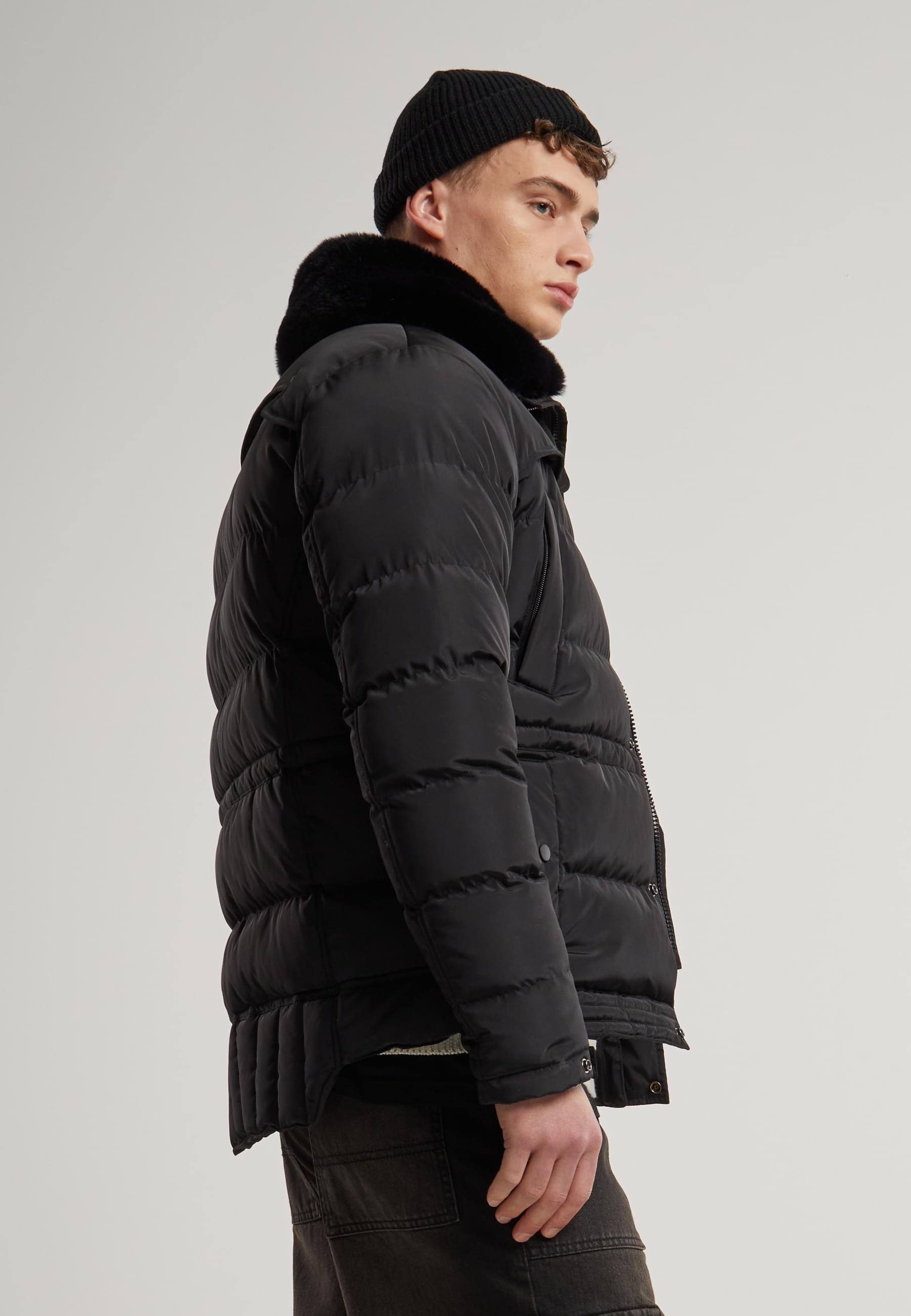 URBAN CLASSICS Winterjacke »Urban Classics Puffer Jacket With Detachable Fur Collar« 1 Stk. tlg. ohne Kapuze