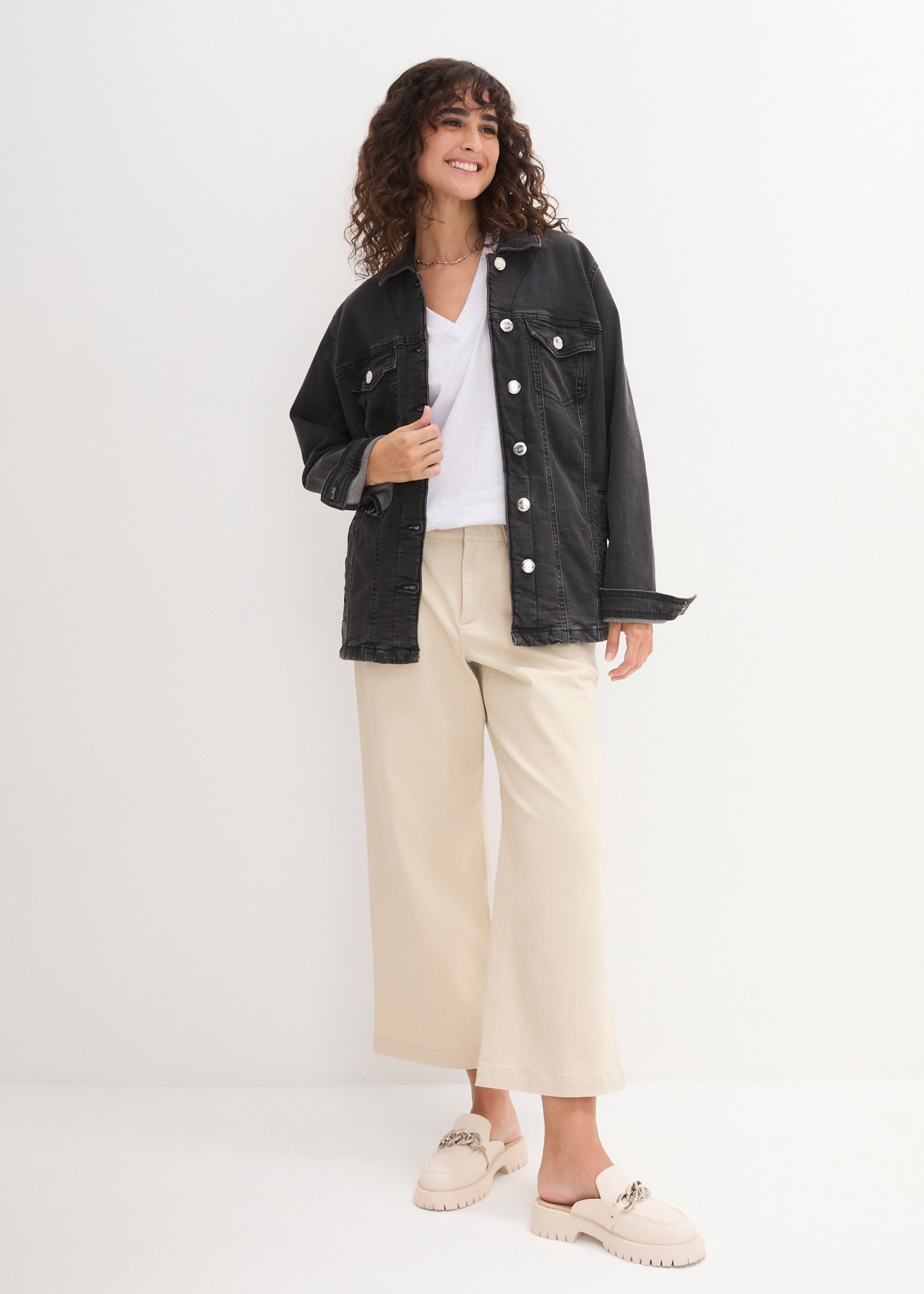 bonprix Longshirt »Weites Long-Shirt mit V-Ausschnitt, Kurzarm (5er Pack)« Packung, 5, 5 Stk. Weites Long-Shirt mit V-Ausschnitt, Kurzarm (5er Pack)