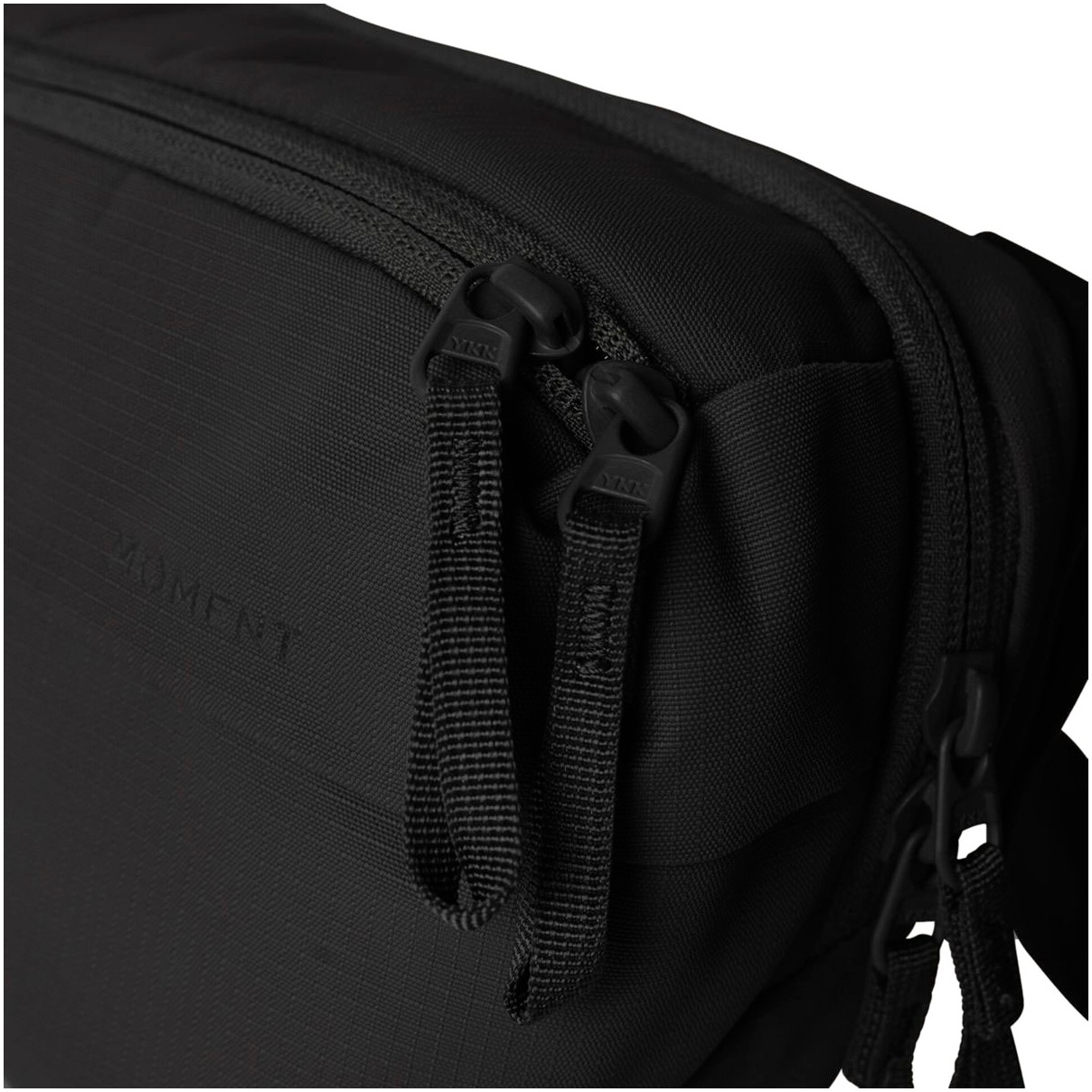MOMENT Schultertasche »Everything Sling 4L«