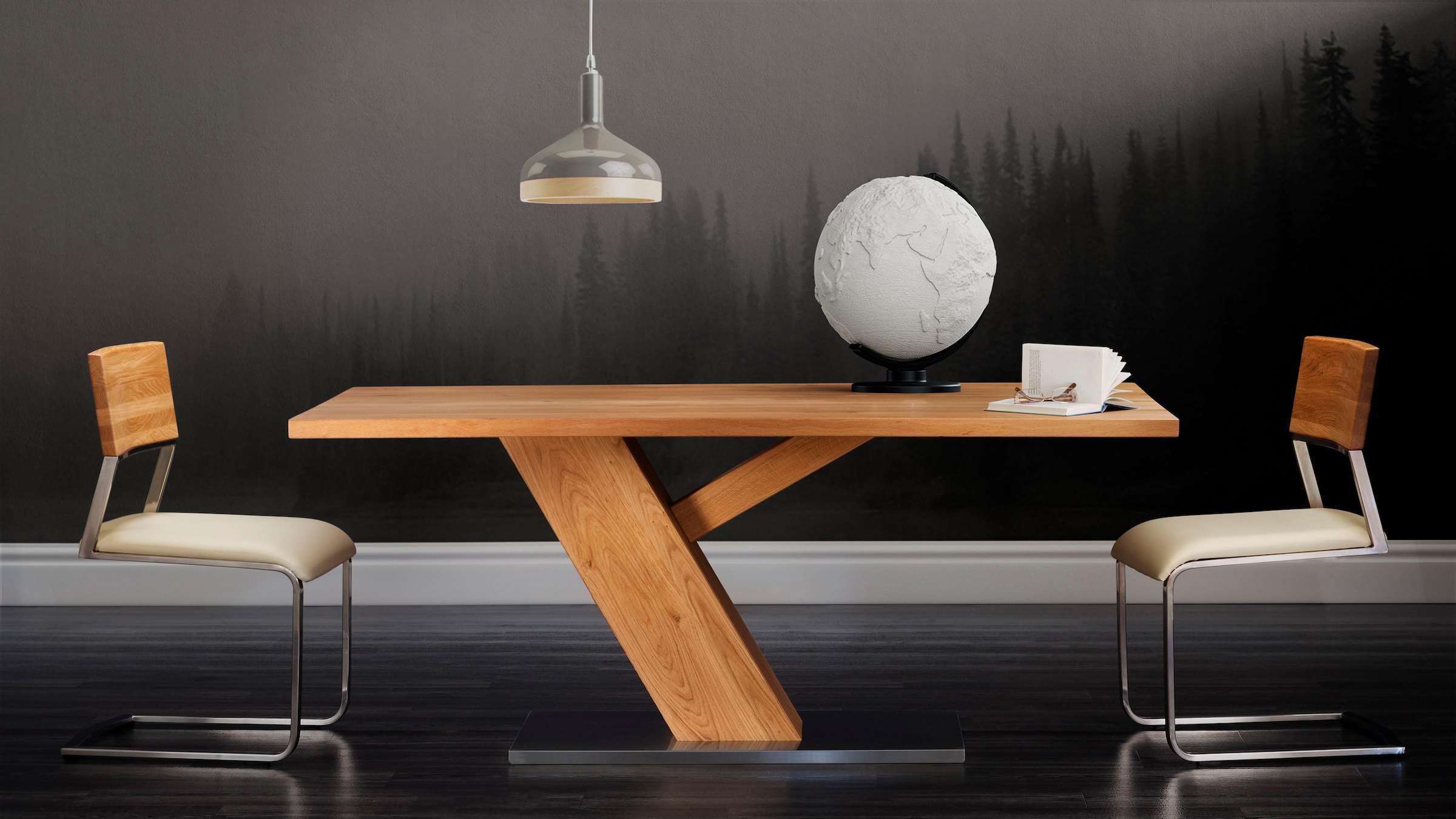Bild von Places of Style Esstisch »Ranger«, aus massiver Wildeiche und Edelstahl