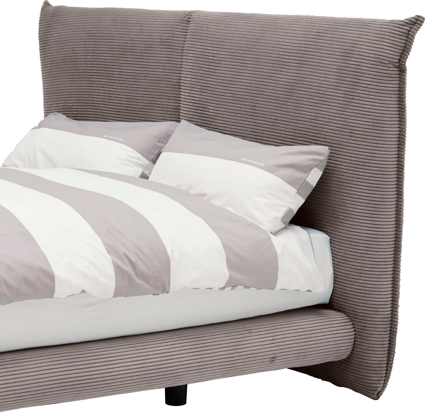 3. Bild von TOM TAILOR Boxspringbett »SOHO PILLOW BOX«, in Schwebeoptik, Kopfteil in Kissenform, Höhe 120 cm