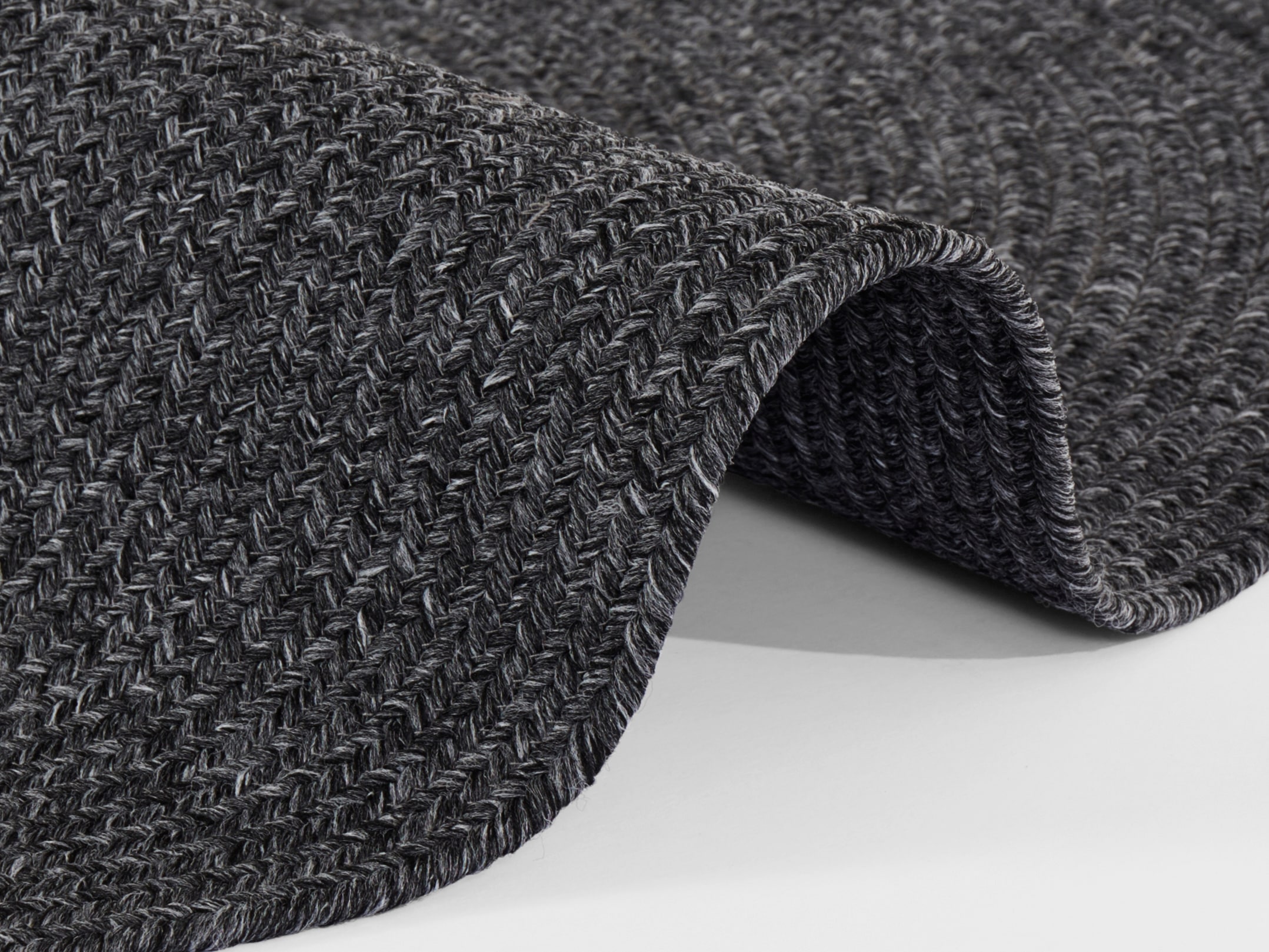 NORTHRUGS Teppich »Trenzado«, rund, 10 mm Höhe, In- & Outdoor, Handmade-Look, Gewebt, Wetterfest, Balkon, Wohnzimmer