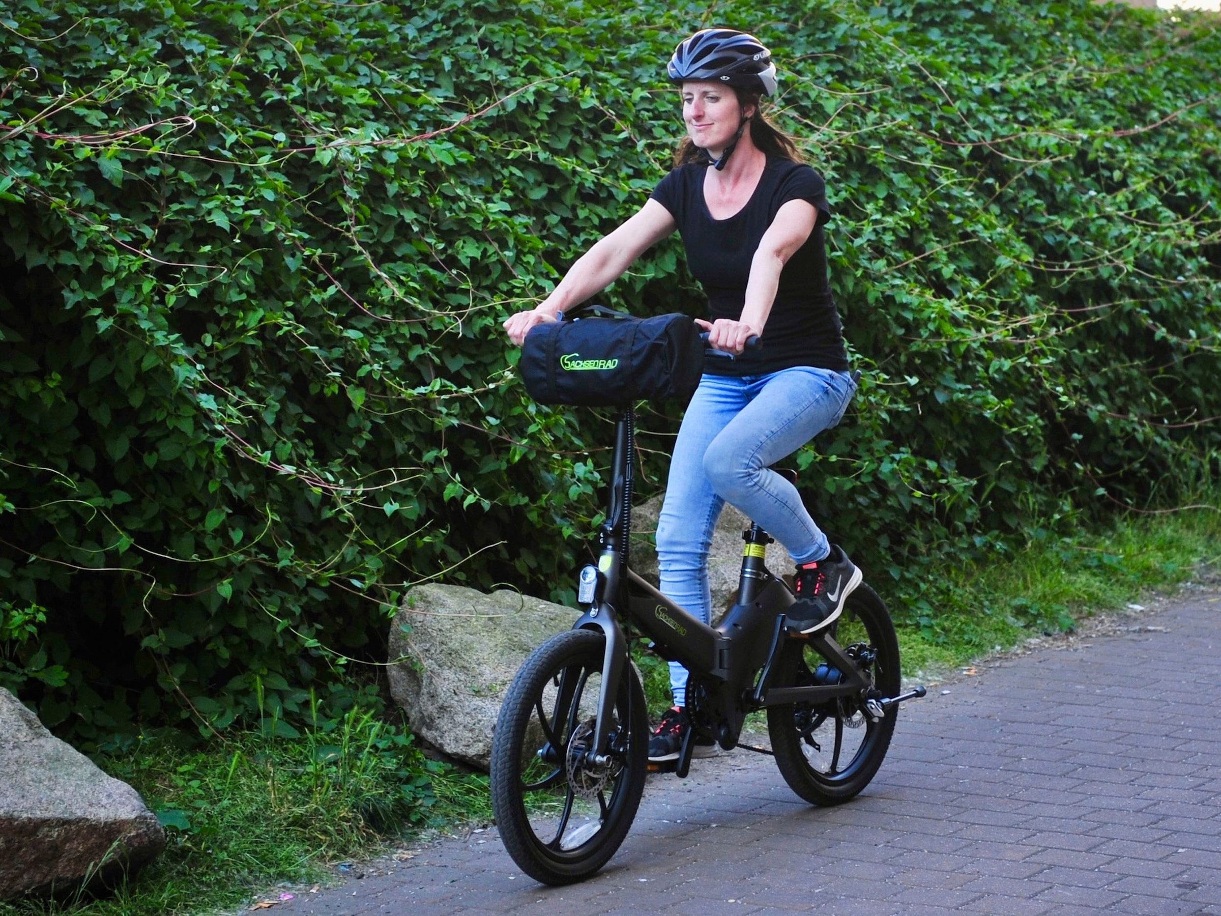 SachsenRad »F11 Pro MagPuma mit Transporttasche« 6 Gang Shimano Kettenschaltung Heckmotor 250 W mit Transporttasche, Rückspiegel, gefederte Sattelstütze