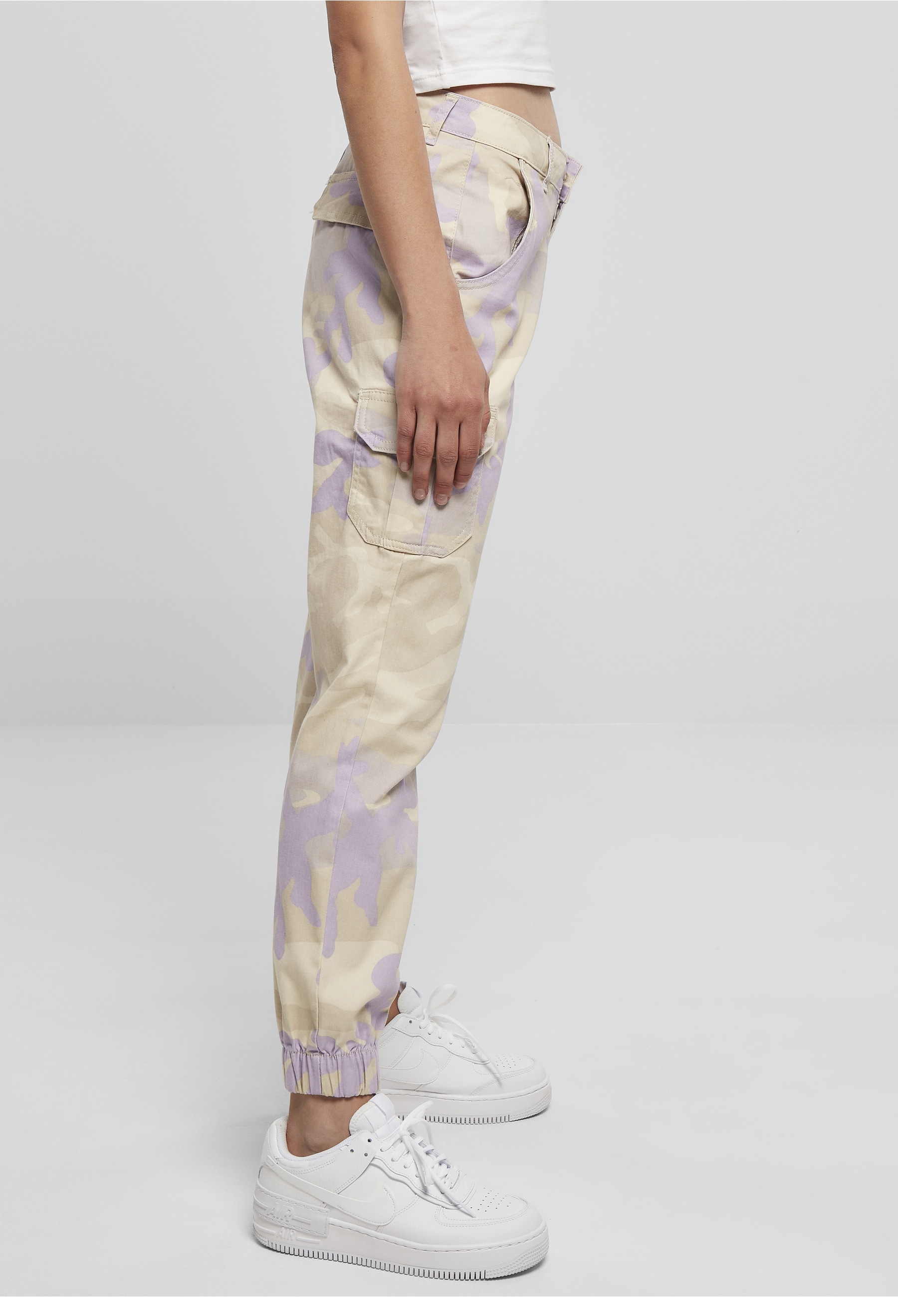 URBAN CLASSICS Cargohose »Urban Classics Damen Ladies High Waist Camo Cargo Pants«