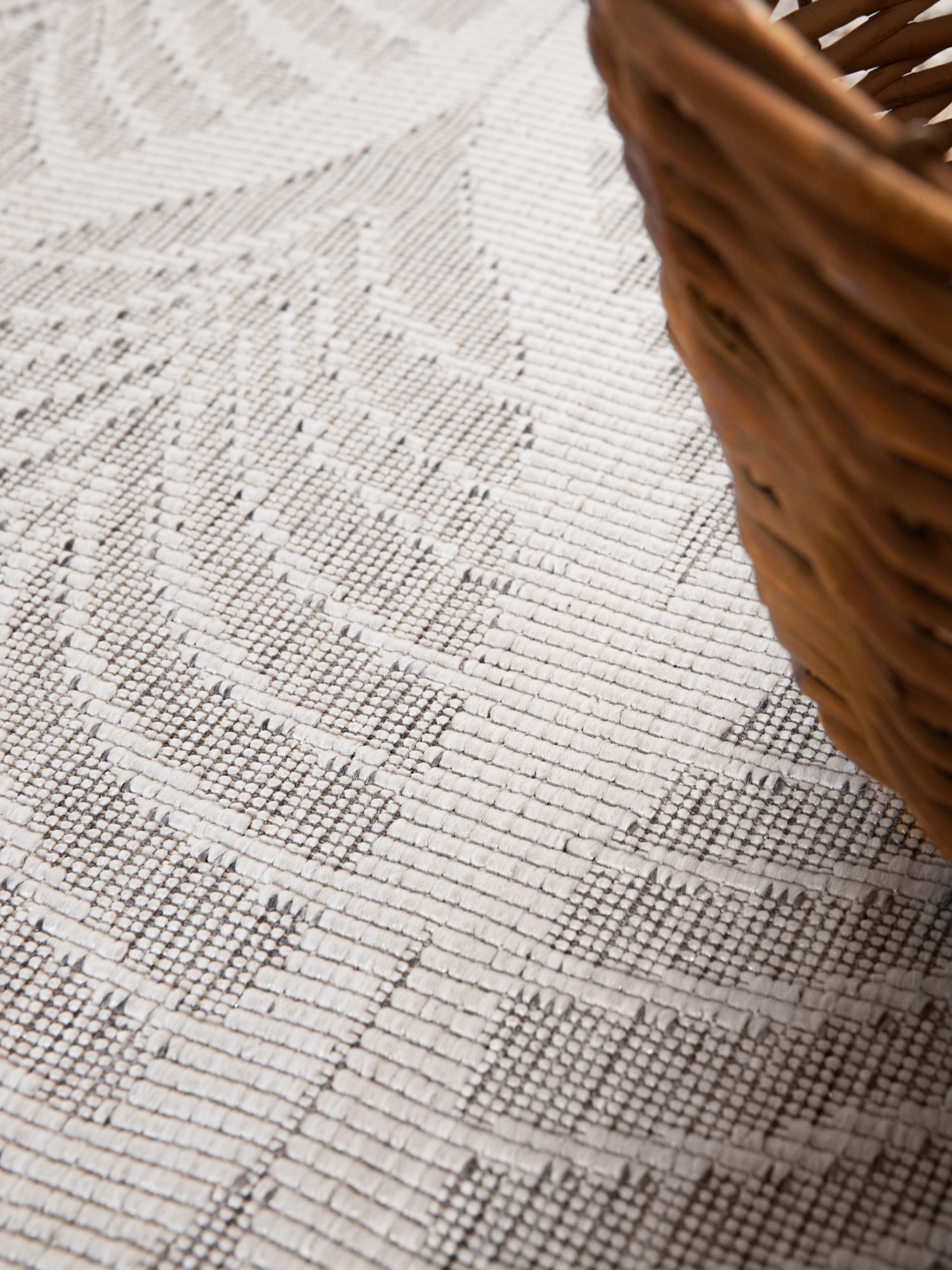 NORTHRUGS Outdoorteppich »Liora Wendeteppich«, rund, 5 mm Höhe, In und Outdoor, Flachgewebe, wetterfest, pflegeleicht, robust