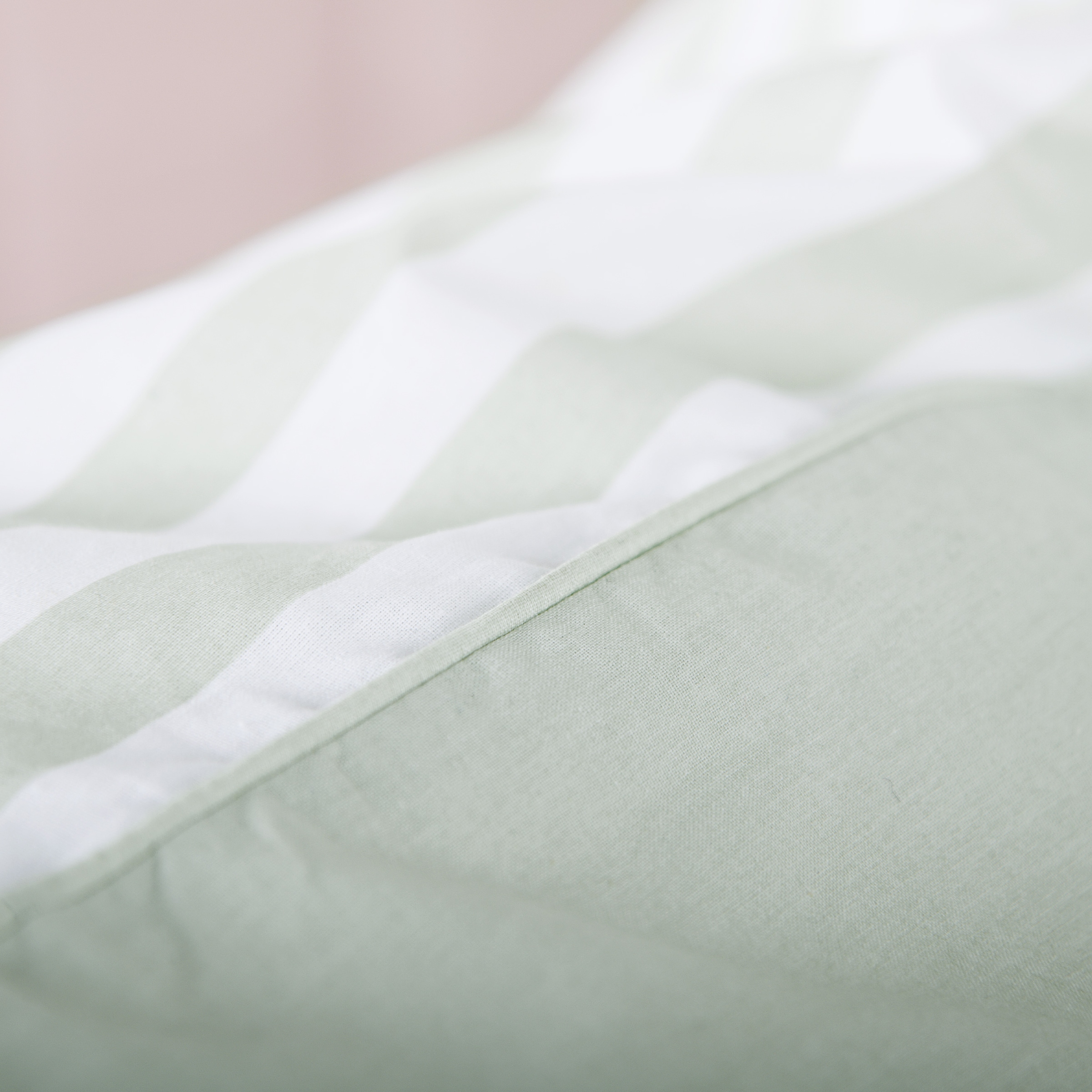 TOM TAILOR HOME Babybettwäsche »TWO-TONE SOLID COLORS in Gr. 100x135cm«, new bedroom, farbige Paspel am Kissen