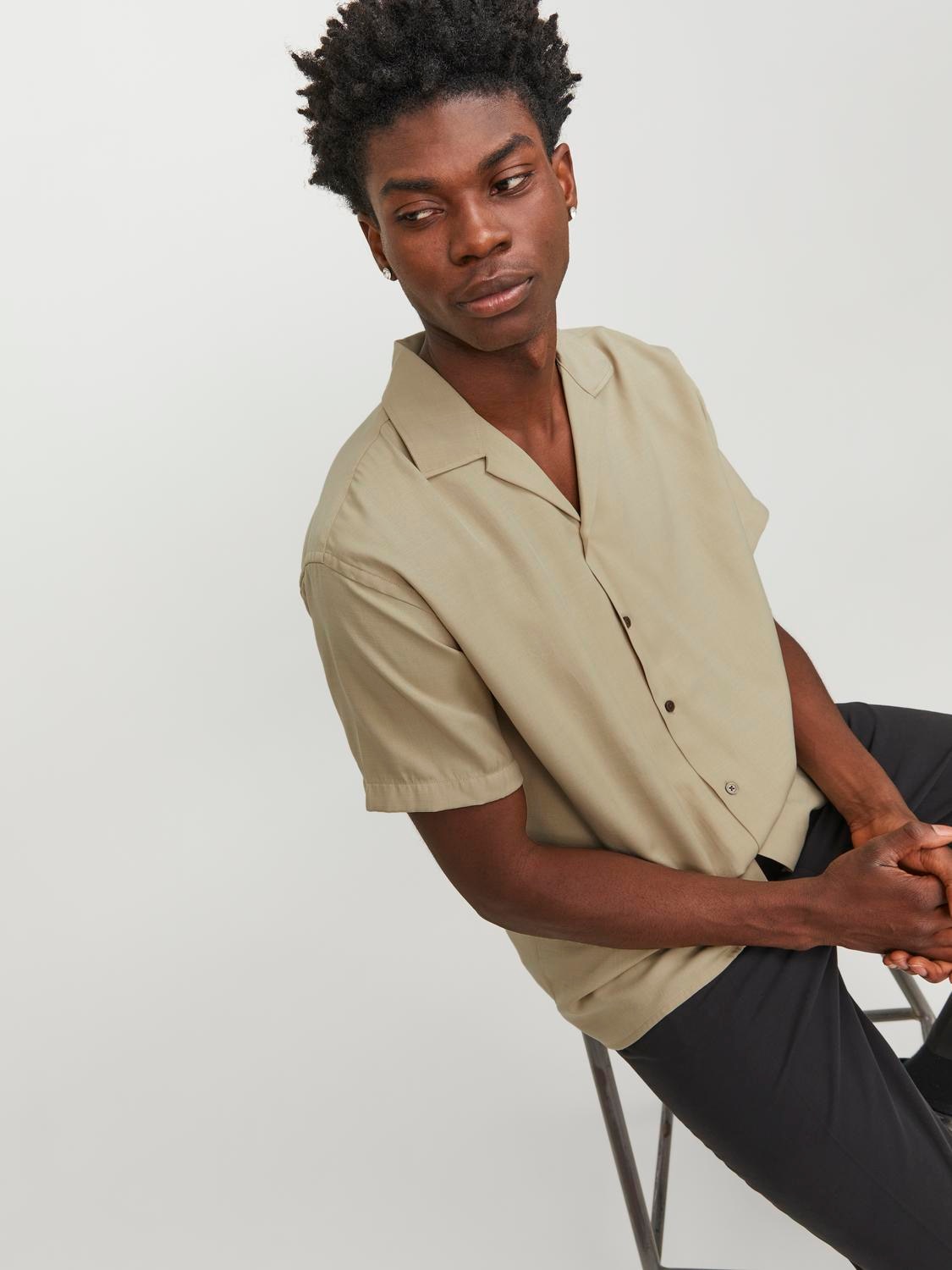 Jack & Jones Kurzarmhemd »JPRCCAARON TENCEL RESORT SHIRT S/S LN«