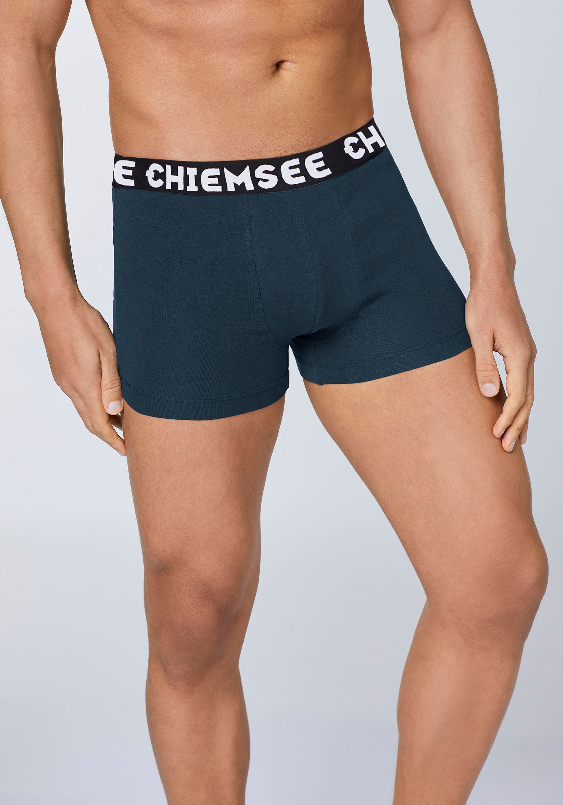 Chiemsee Boxershorts Packung, 5 Stk. aus Baumwollmischung, elastischer Logobund