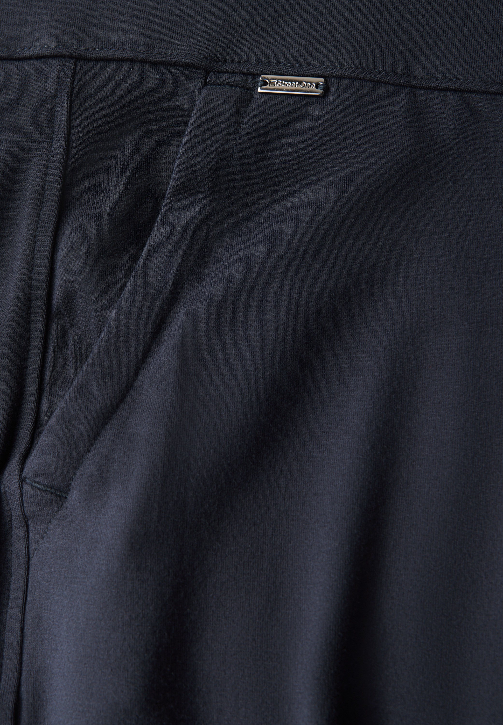 STREET ONE Stoffhose »Style EMEE«, 7/8-Länge und seitliche Taschen