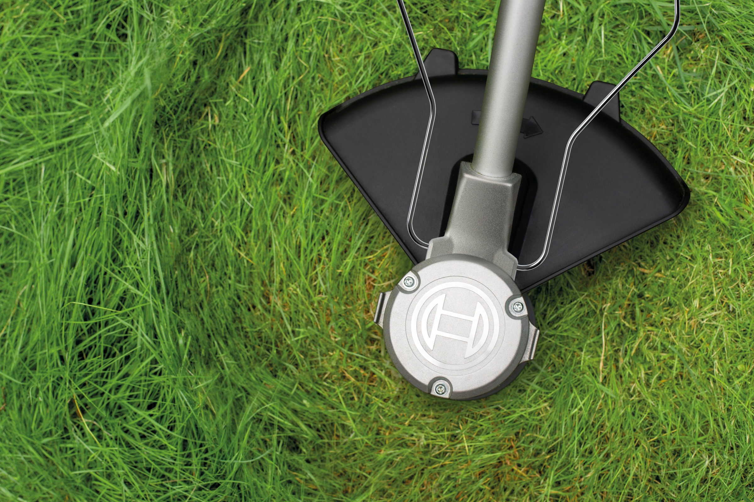 Bosch Home & Garden Akku-Rasentrimmer »AdvancedBrushCut 36V-23-750«, ohne Akku und Ladegerät