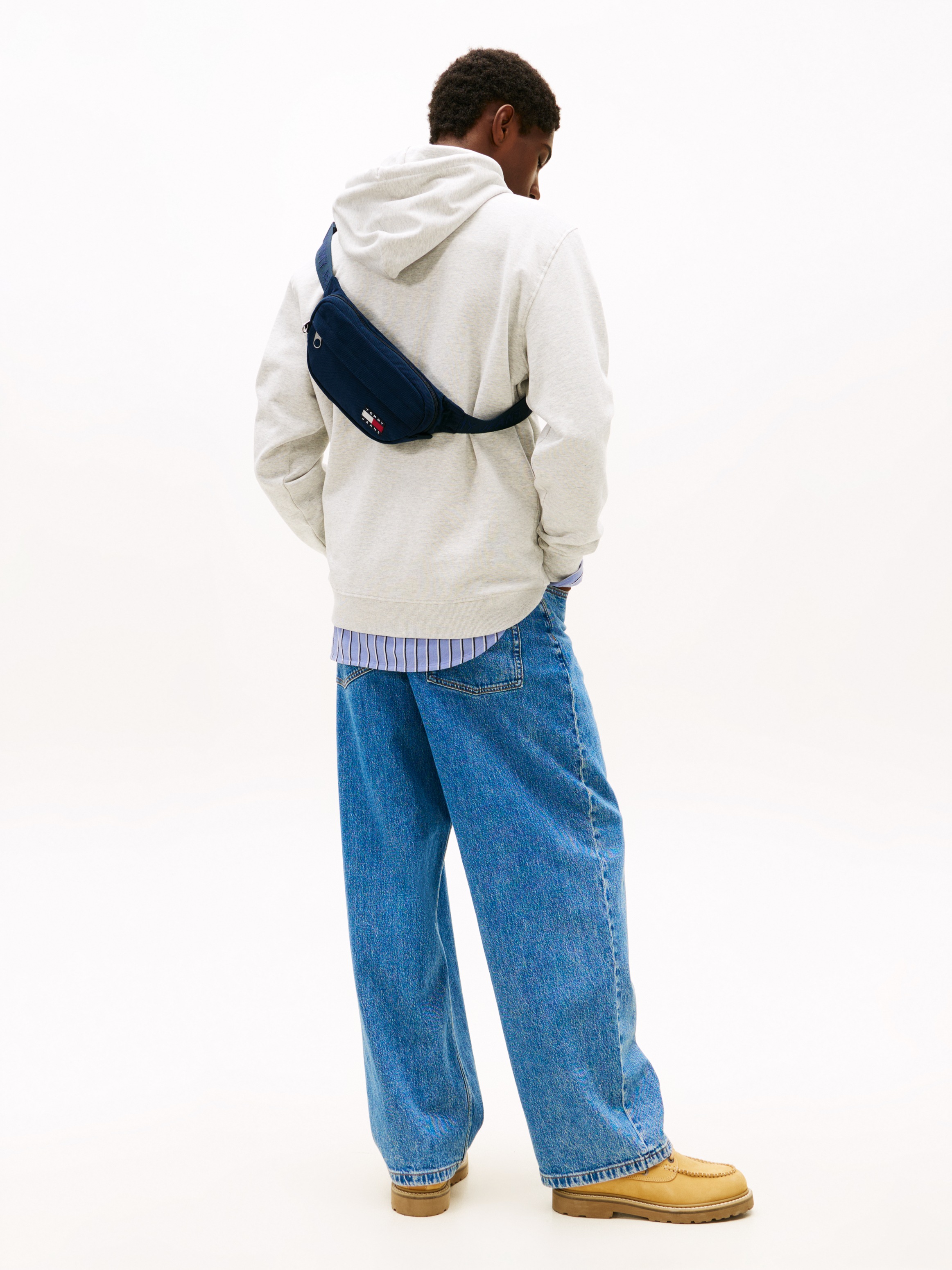 Tommy Jeans Gürteltasche »TJM ESS DAILY CORD BUMBAG« , Unisex Gürteltasche, Minibag mit aufgenähter Logoflagge