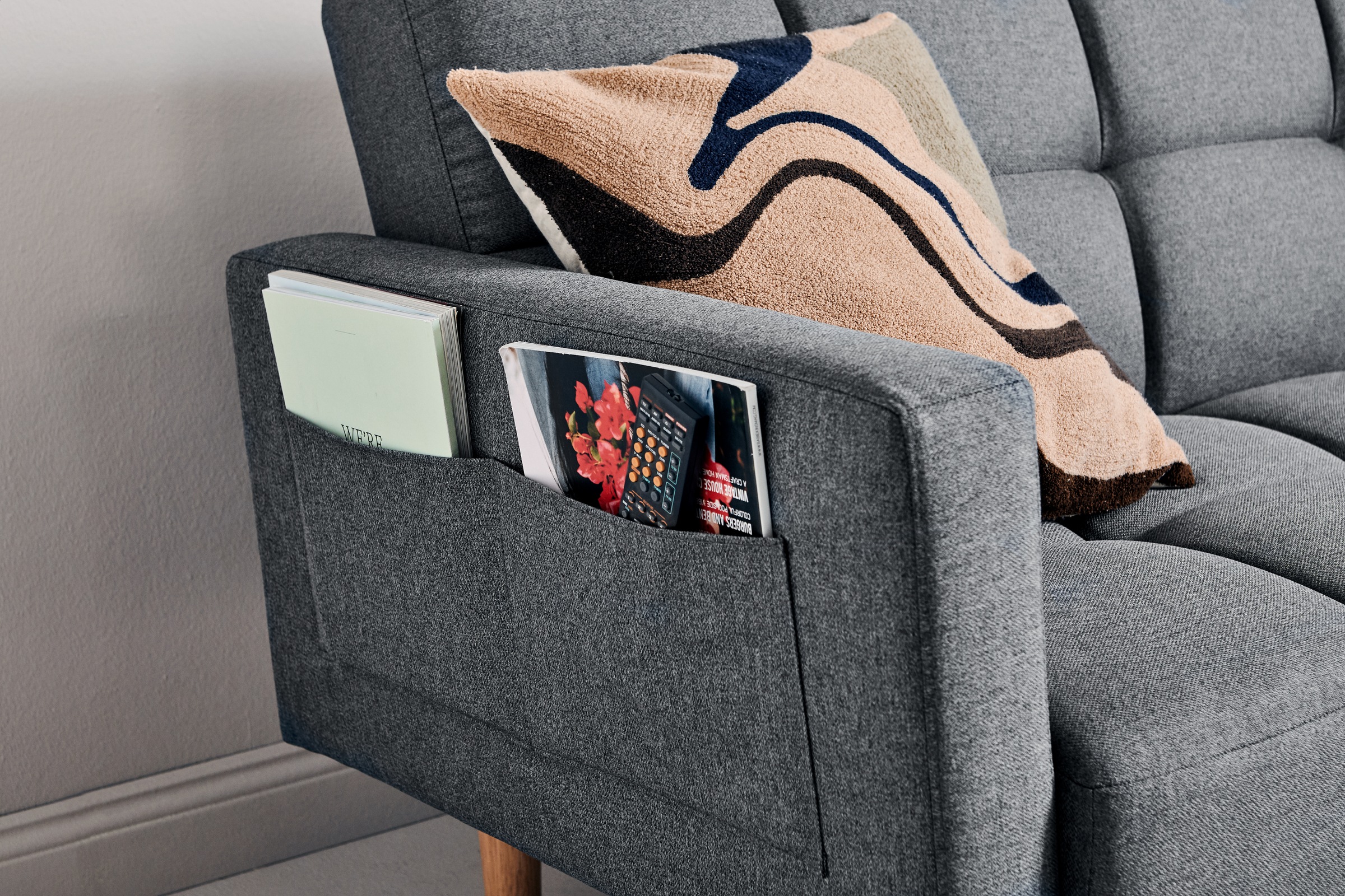 Jahnke Schlafsofa »CHILLAX BOX« mit Schlaffunktion, Seitentasche, Breite 214 cm