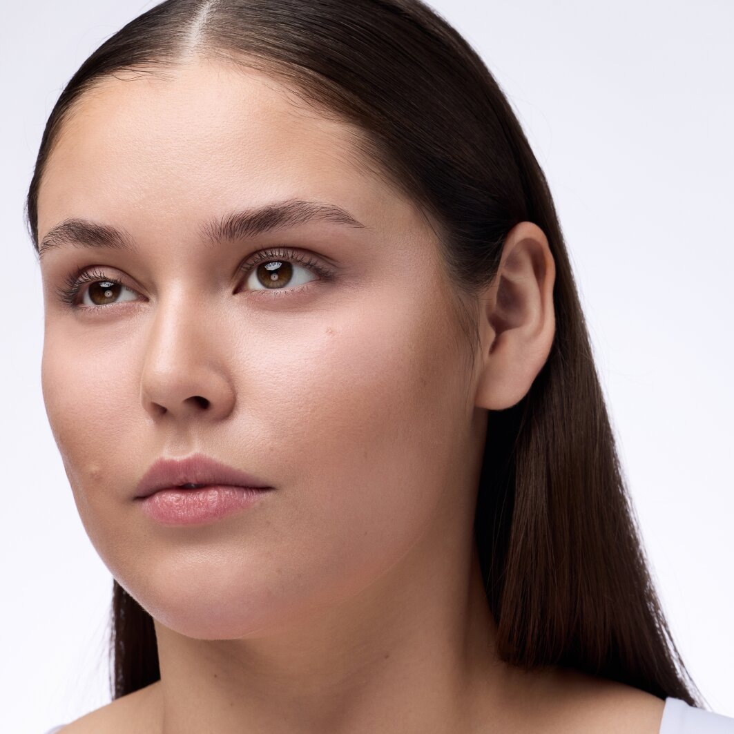 Catrice Puder »UNDER EYE BRIGHTENER SETTING POWDER« Loses Puder, frisches und strahlendes Finish, pflegt die Haut.