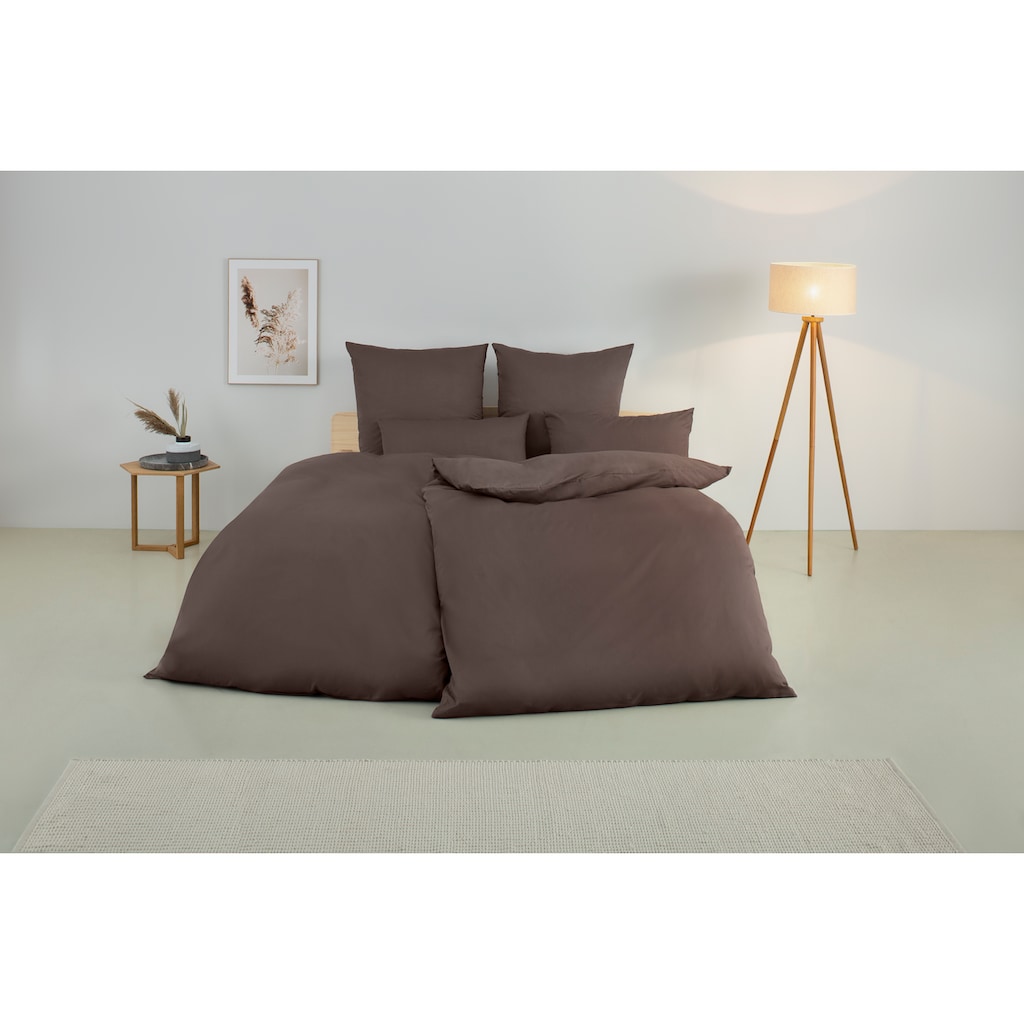 OTTO products Bettwäsche »Neele, GOTS zertifizierte Bettwäsche, in der Qualität Renforcé, atmungsaktiv, Flächengewicht 115 g/m², hergestellt aus 100% Bio-Baumwolle, Bett- und Kopfkissenbezug mit Reißverschluss, in uni Design«, (2 tlg.)