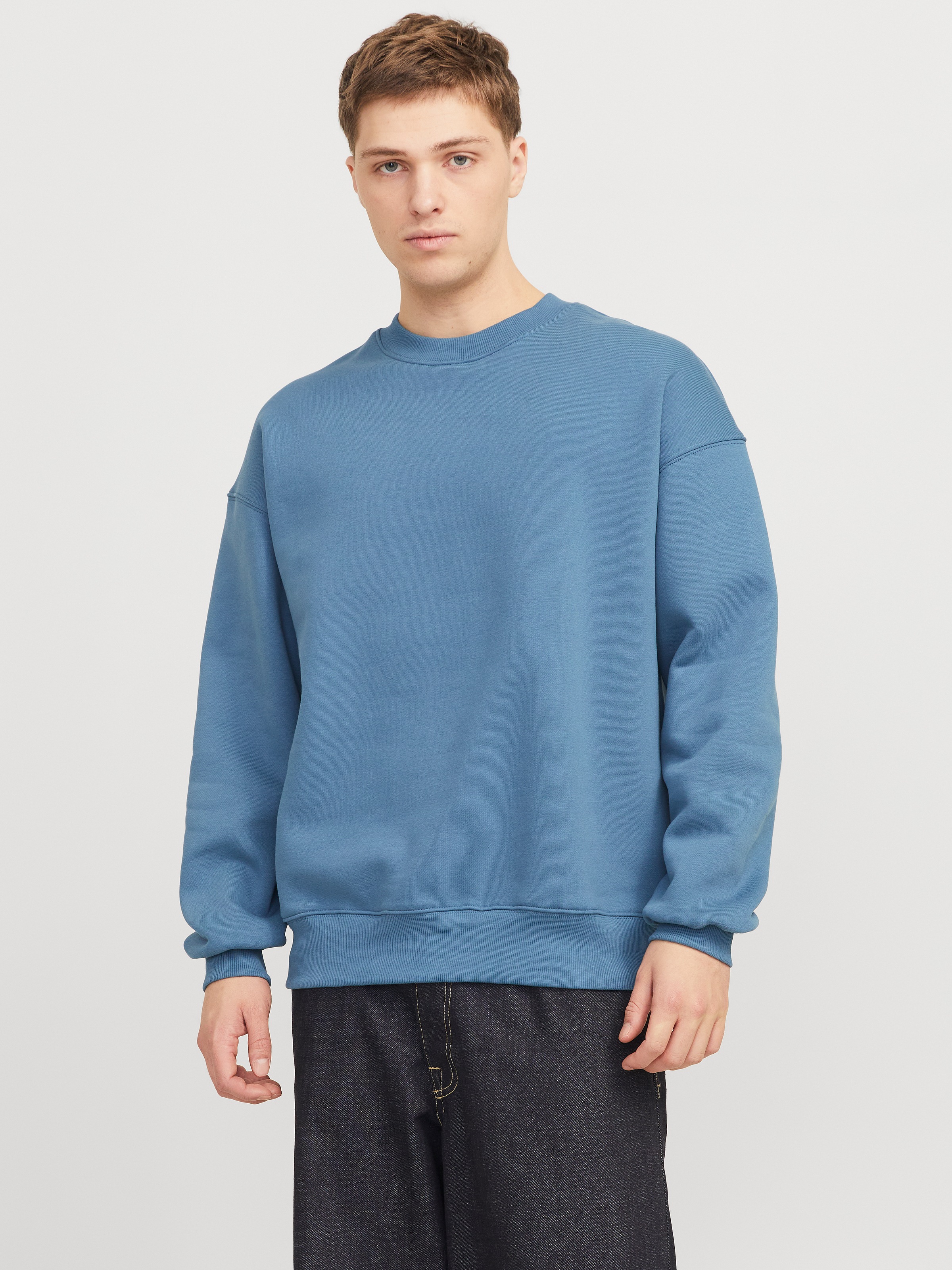 Jack & Jones Sweatshirt »JJEURBAN EDGE SWEAT CREW NECK NOOS«, mit Rippbündchen
