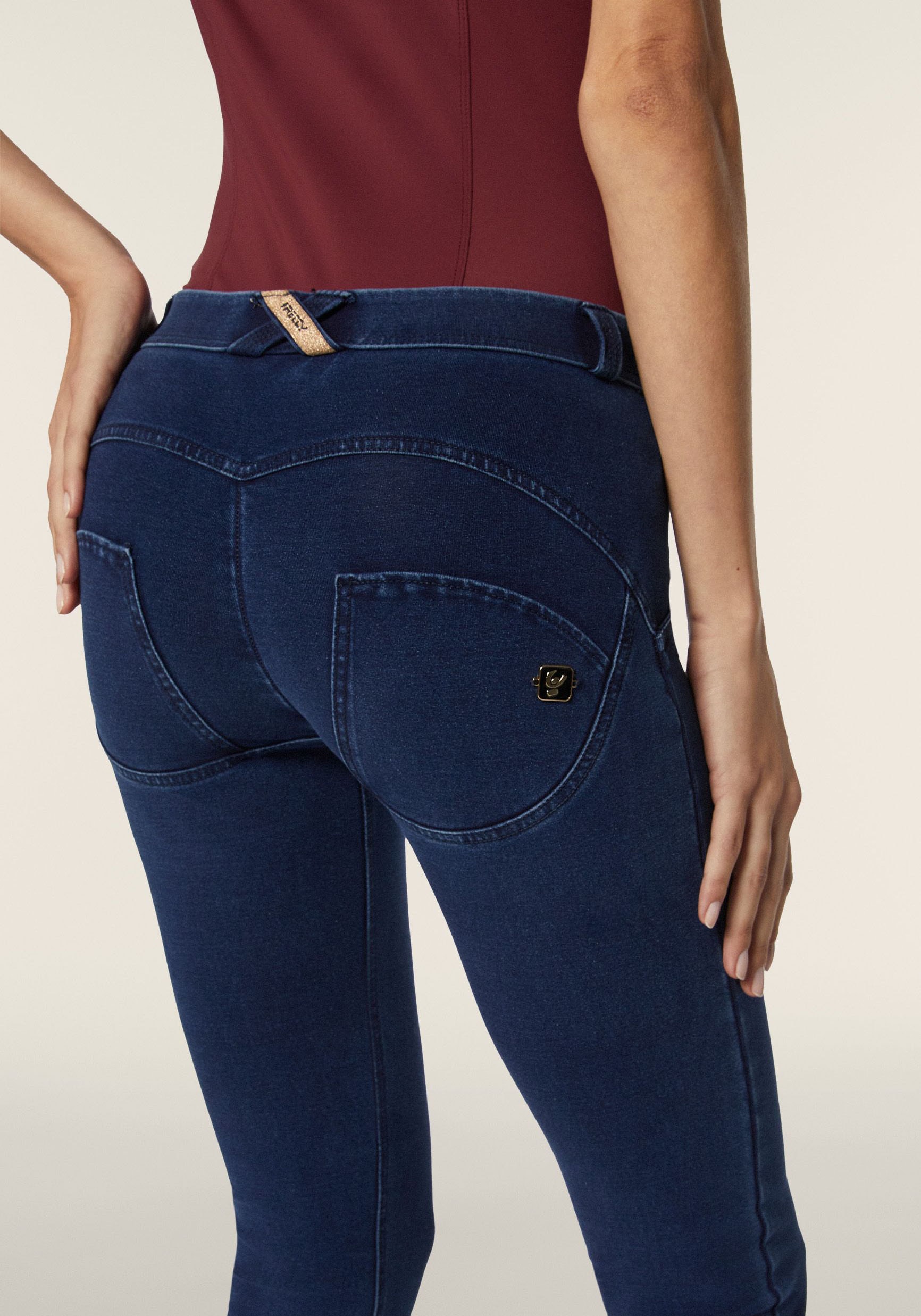 Freddy Leggings »WRUP MINI-FLARE REGULAR«, mit Lifting & Shaping Effekt, skinny fit