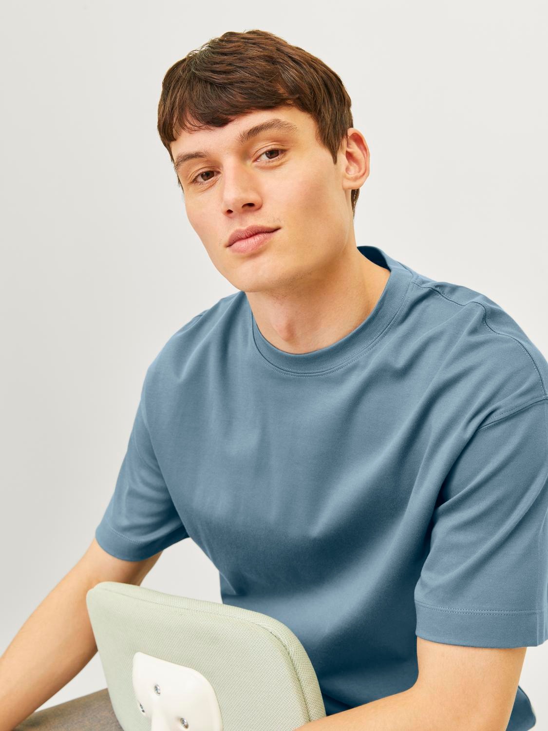 Jack & Jones Rundhalsshirt »JJEURBAN EDGE TEE SS O-NECK NOOS«, mit Rundhalsausschnitt