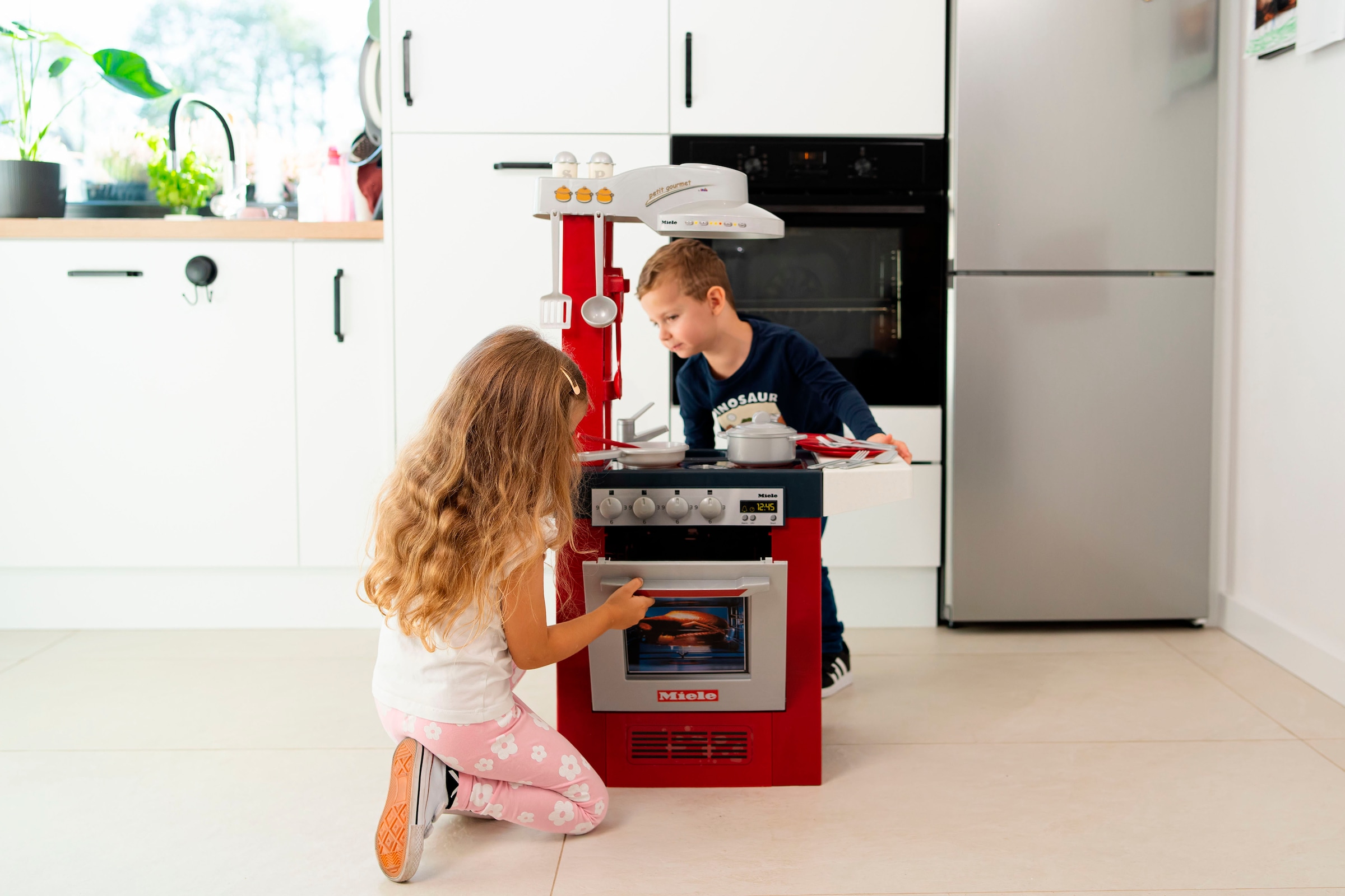 Klein Spielküche »Miele Küche Petit Gourmet«, Made in Germany