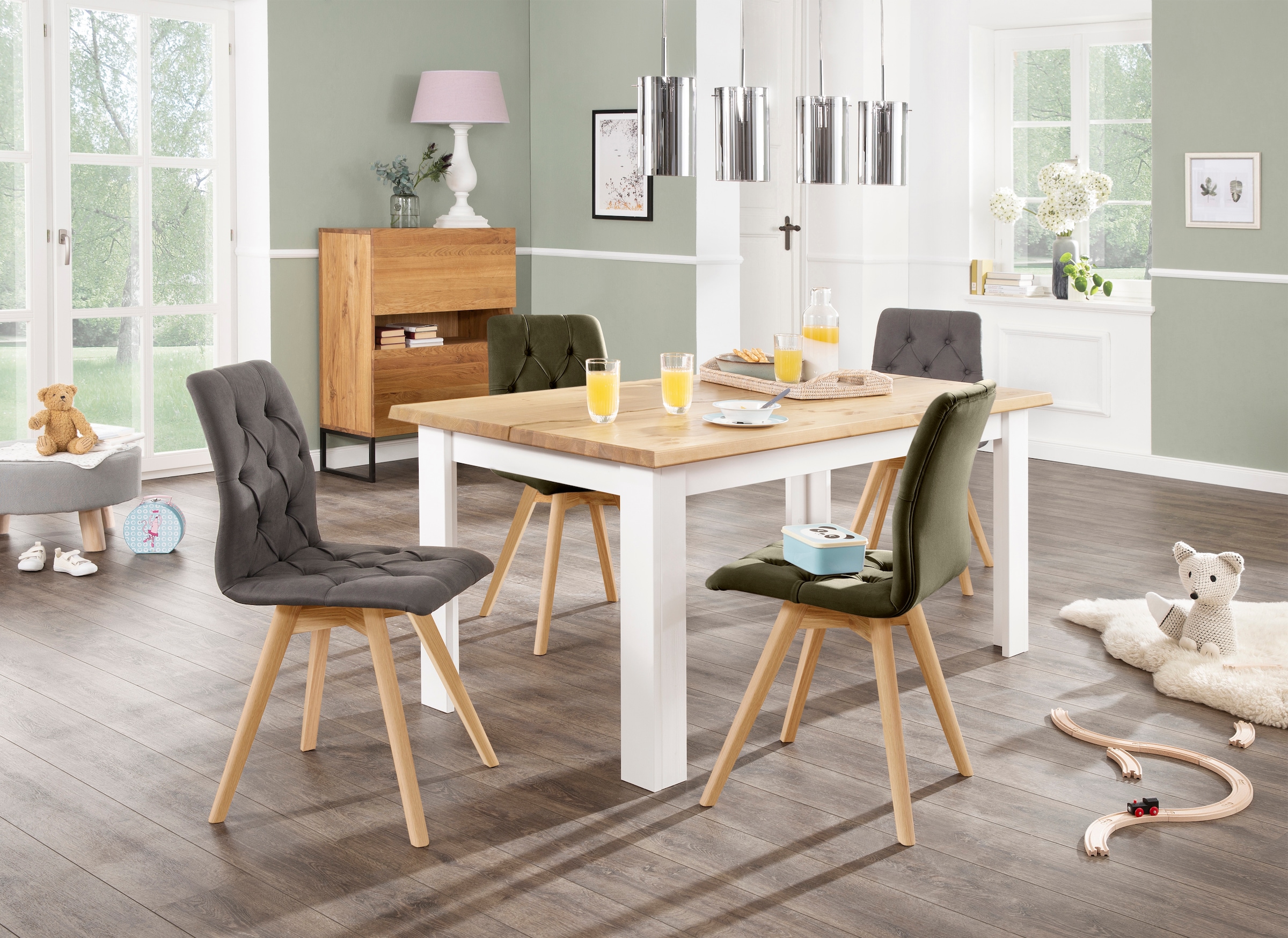 andas Esszimmerstuhl »Rania«, (Set), 4 St., Samtoptik, im 2er/4er/6er Set, Massivholzbeinen