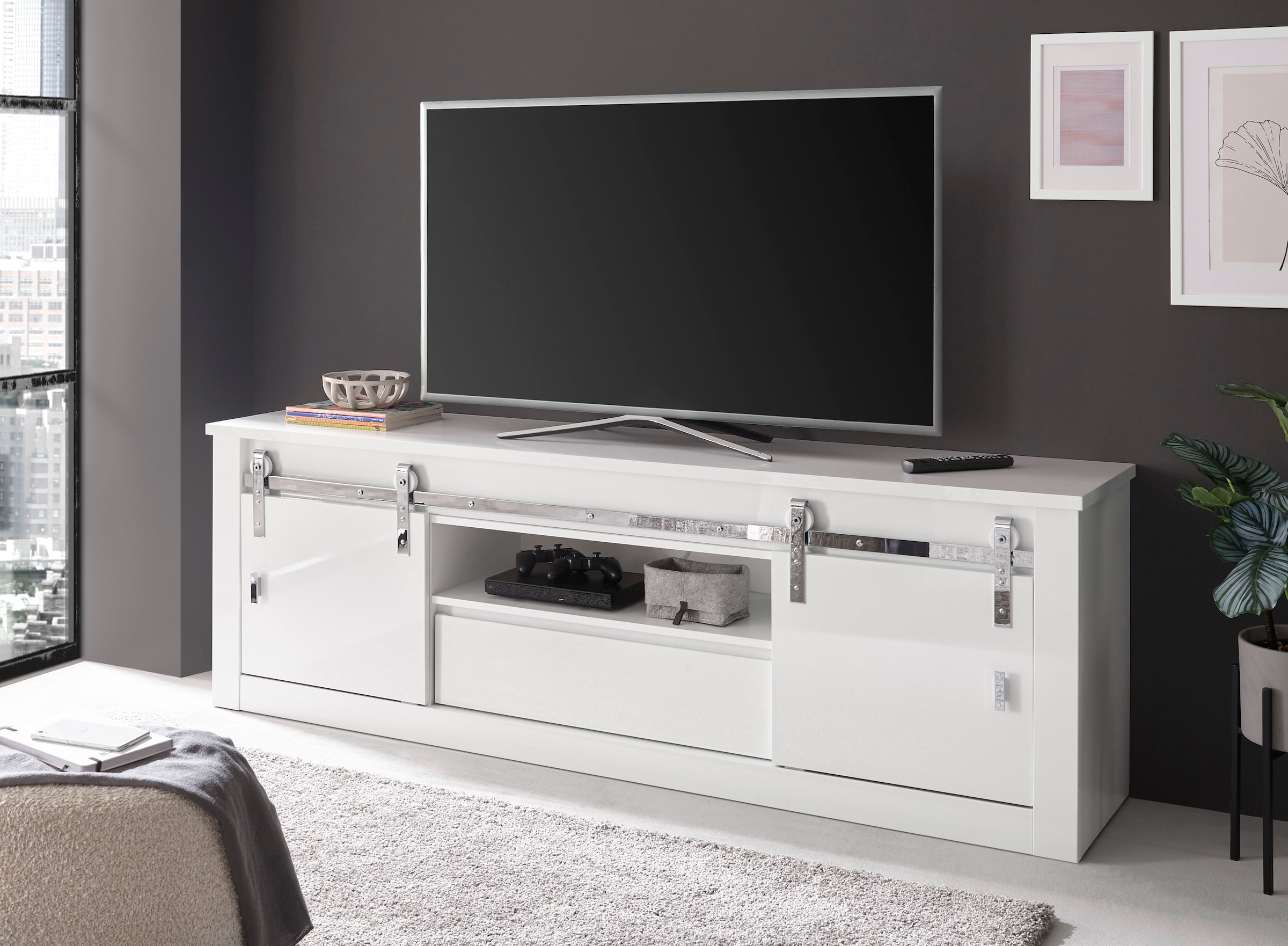 Home affaire Lowboard »Daytona, moderner TV-Unterschrank, Kommode in Weiß Hochglanz«