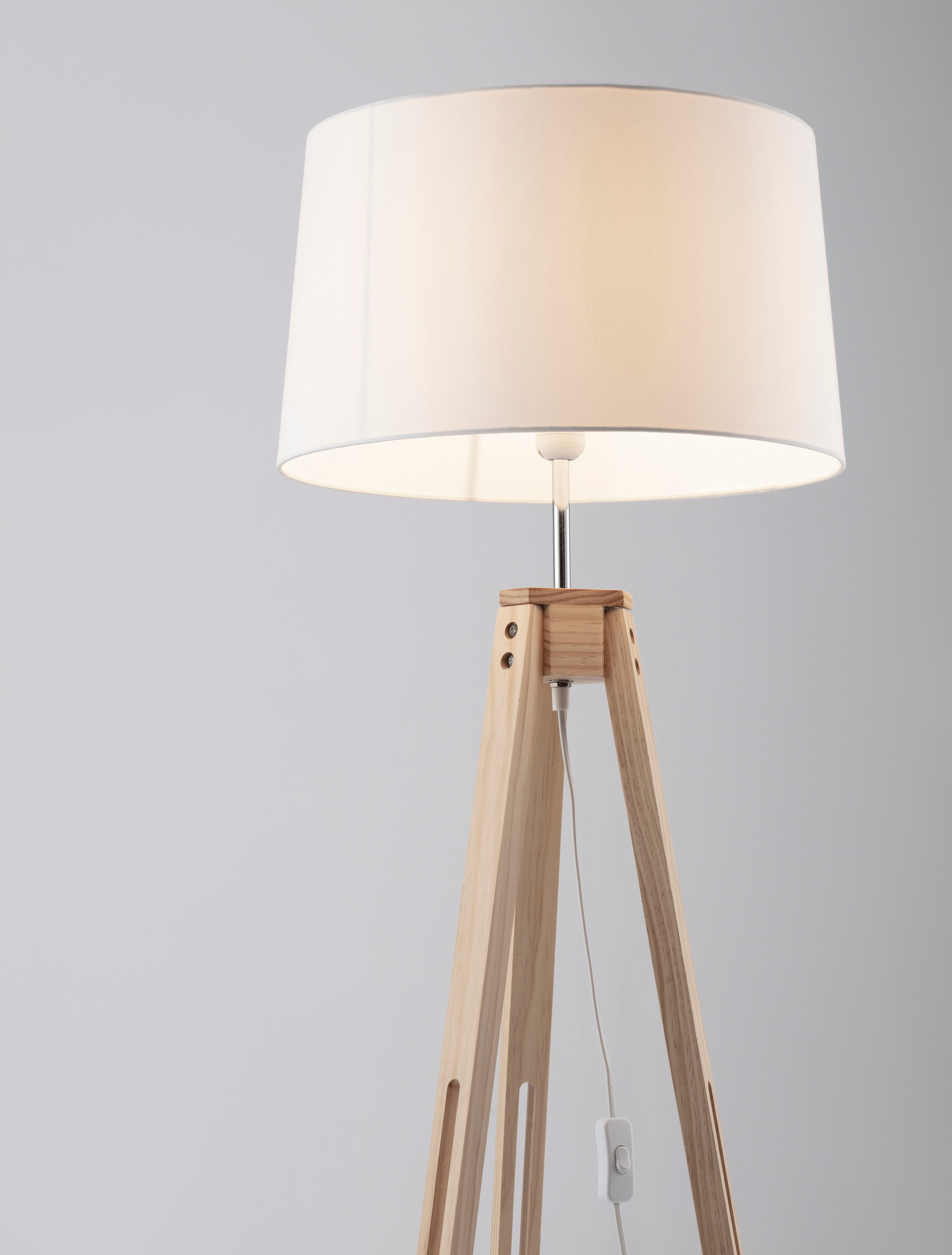 Nova Luce Stehlampe »LE ROY« E27 1 Stk.