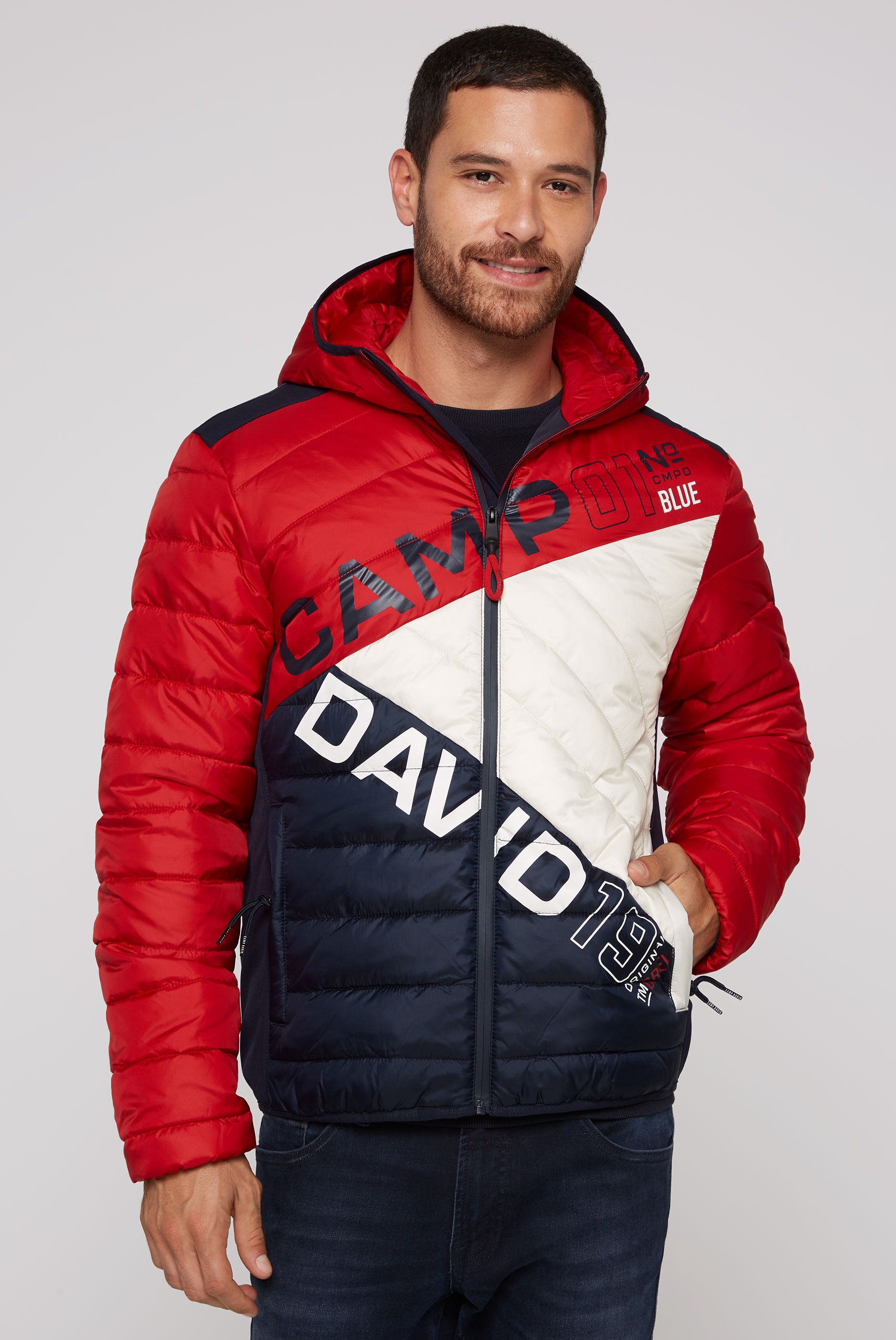CAMP DAVID Steppjacke mit Kapuze mit Colour-Blocking und Rücken-Print flight red XL XL Jacke von CAMP DAVID