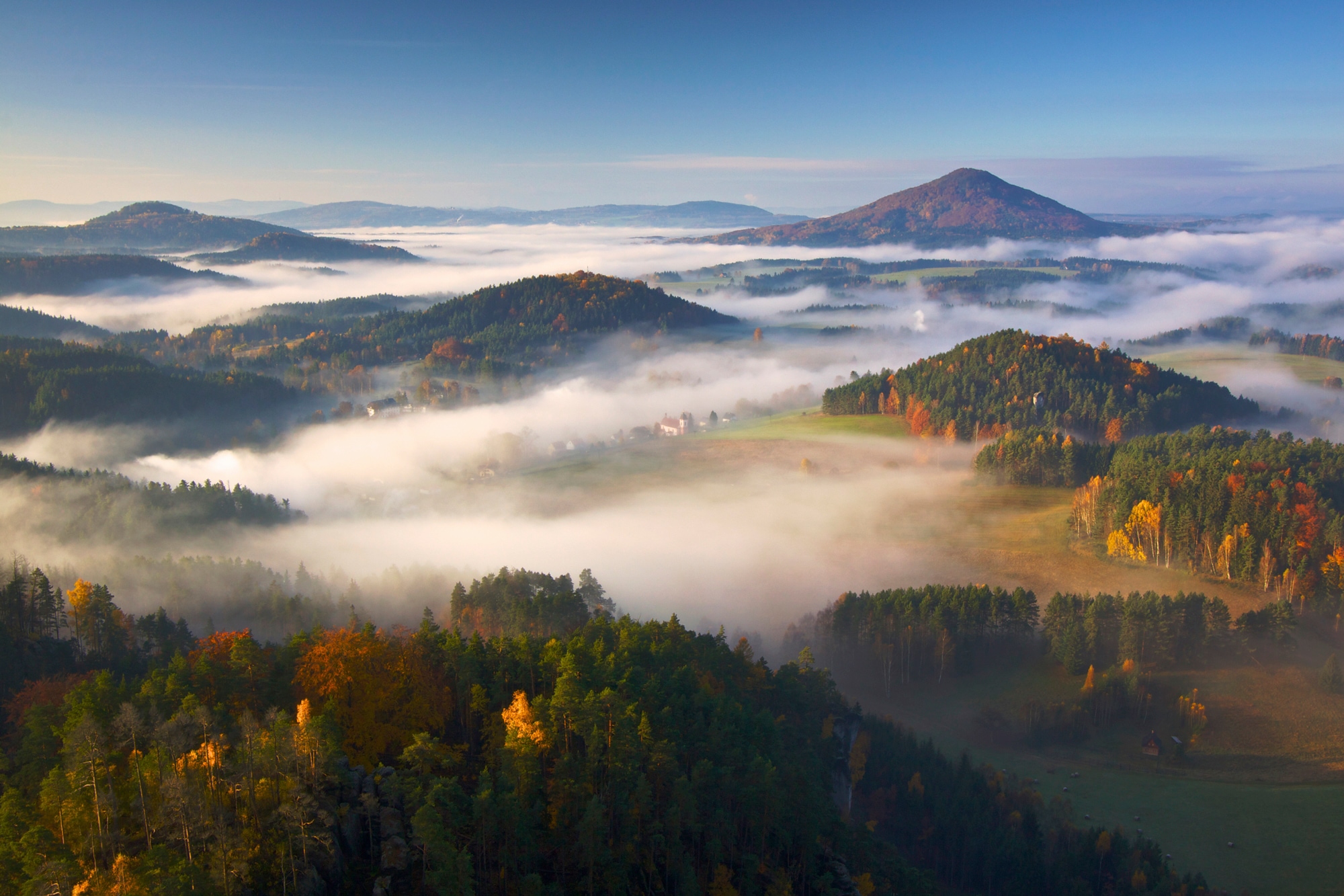 Papermoon Fototapete »Photo-Art MARTIN RAK, HERBST FAIRYTALE« günstig online kaufen