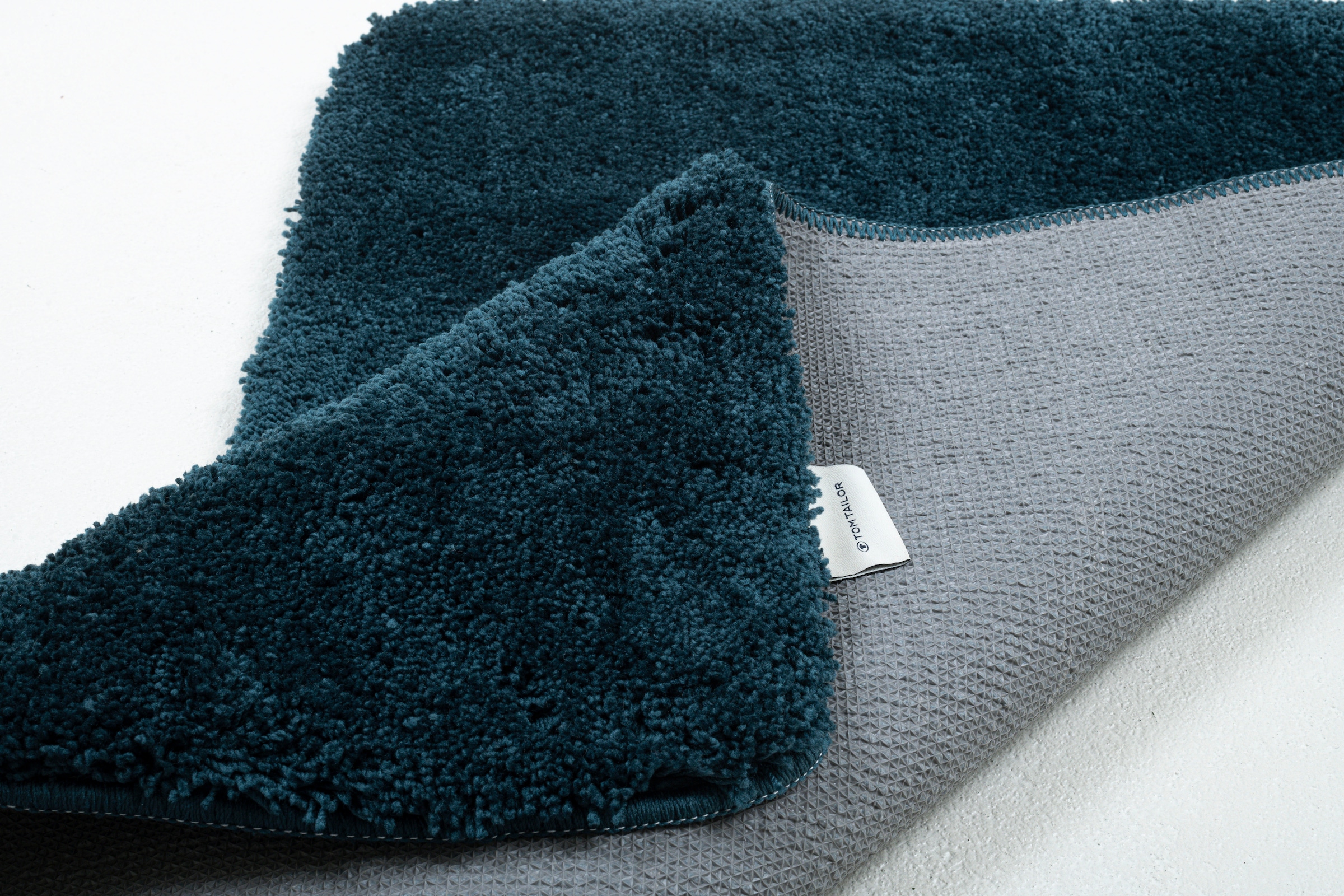 TOM TAILOR HOME Badematte »Cozy Bath UNI«, rutschhemmend beschichtet, fußbodenheizungsgeeignet, Badteppich, Uni Farben, rechteckig, rund und oval erhältlich