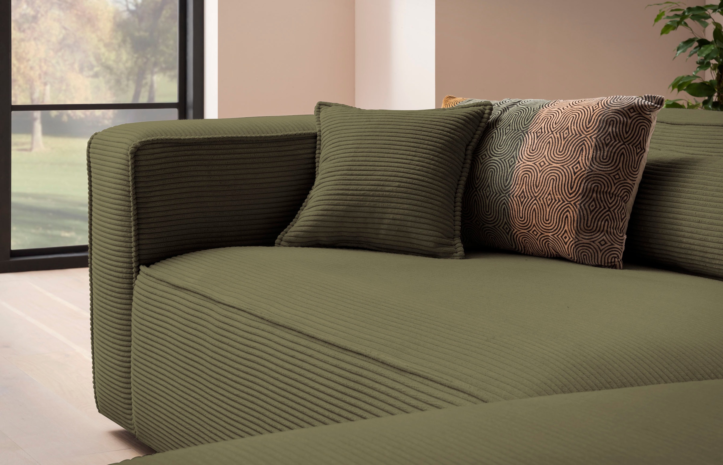 LeGer Home by Lena Gercke Polsterecke »PIARA XXL, L-Form mit Schlaffunktion, Big-Sofa in Cord o. Leinenoptik«, Hocker stellbar zum Schlafsofa (Krokodilverbinder), tiefe Sitzfläche