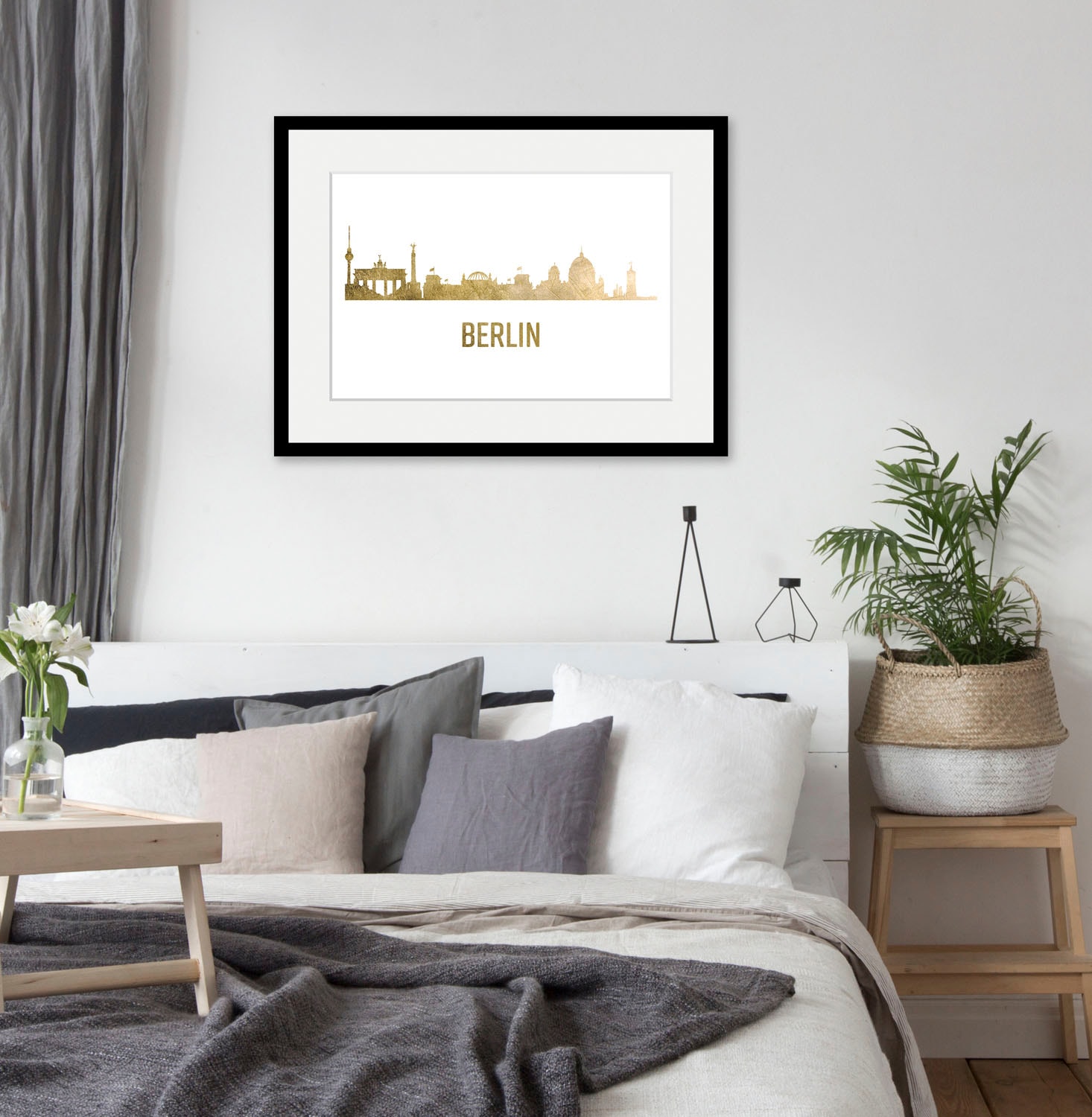 QUEENCE Bild »Berlin Skyline GOLD« Berlin Deutschland Schriftzug Stadt Städte 1 Stk. tlg. HD Premium Poster-Druck inkl. Holzrahmen Farbe...