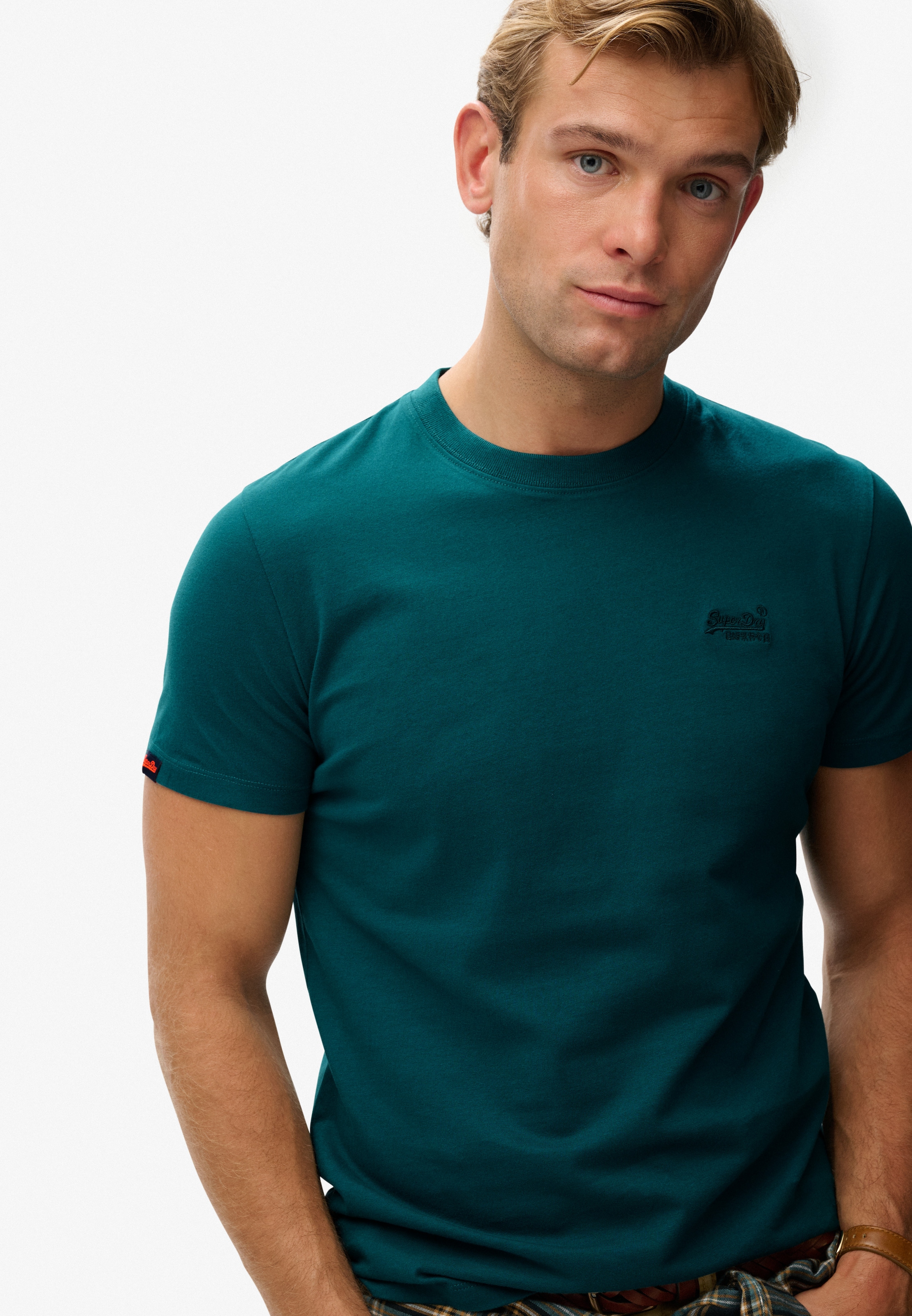 Superdry Rundhalsshirt »ESSENTIAL LOGO EMB TEE«
