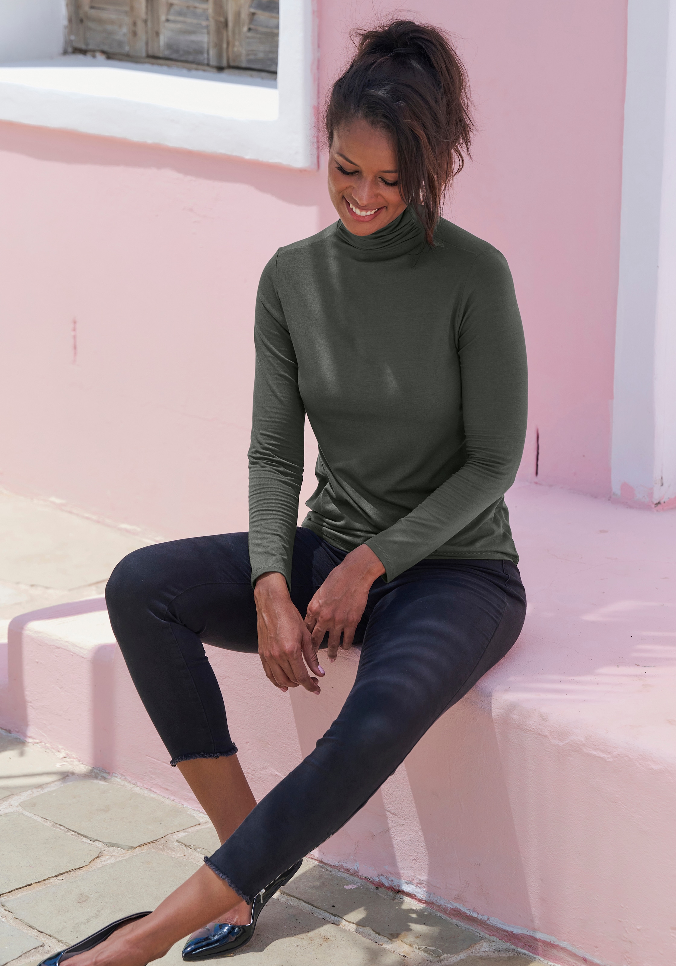 LASCANA Stehkragenshirt »aus weichem Viskose-Stretch«