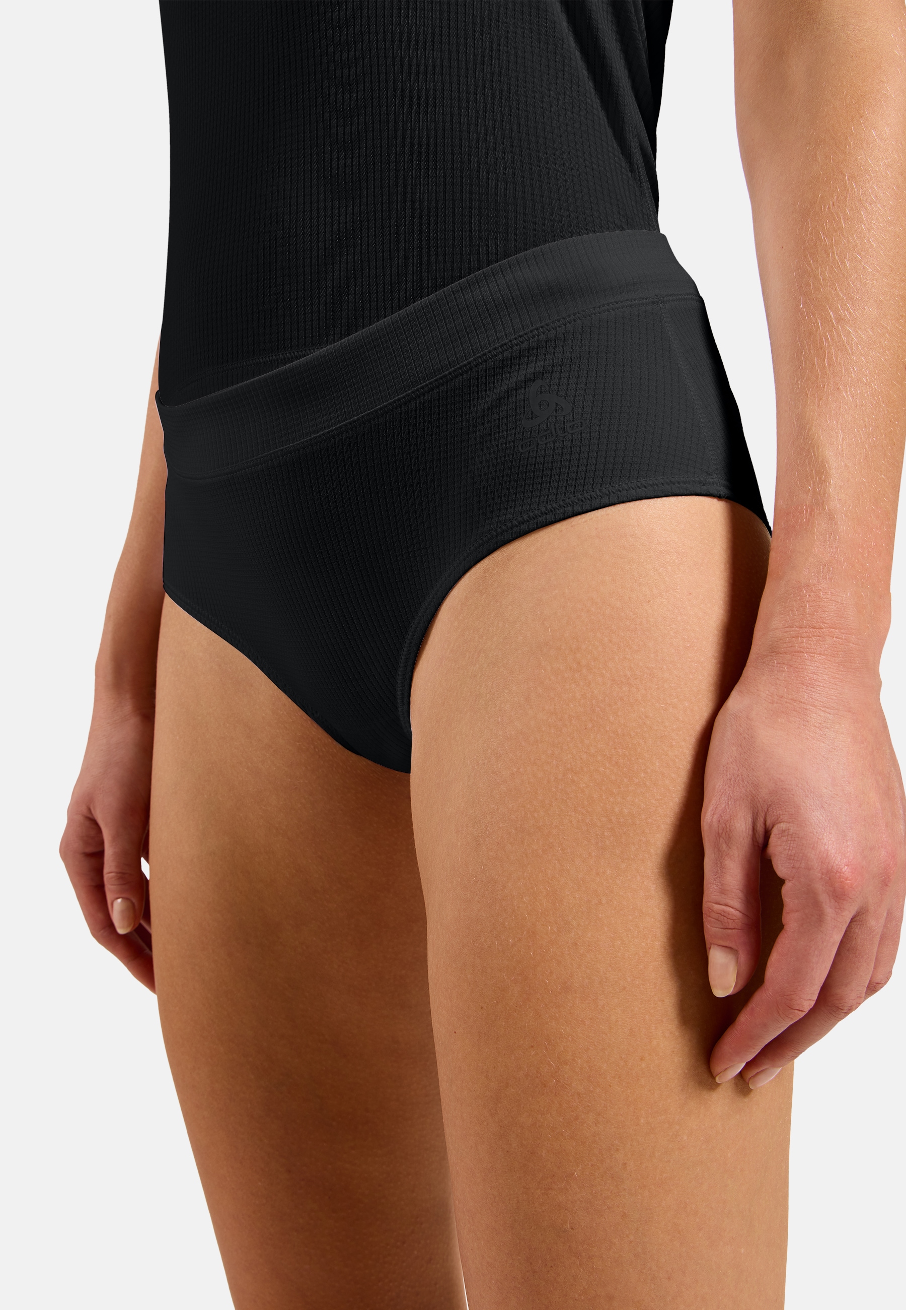 Odlo Slip »Midi Brief-ACTIVE LIGHT« sportlicher Stil, schnelltrocknend, atmungsaktiv, leicht