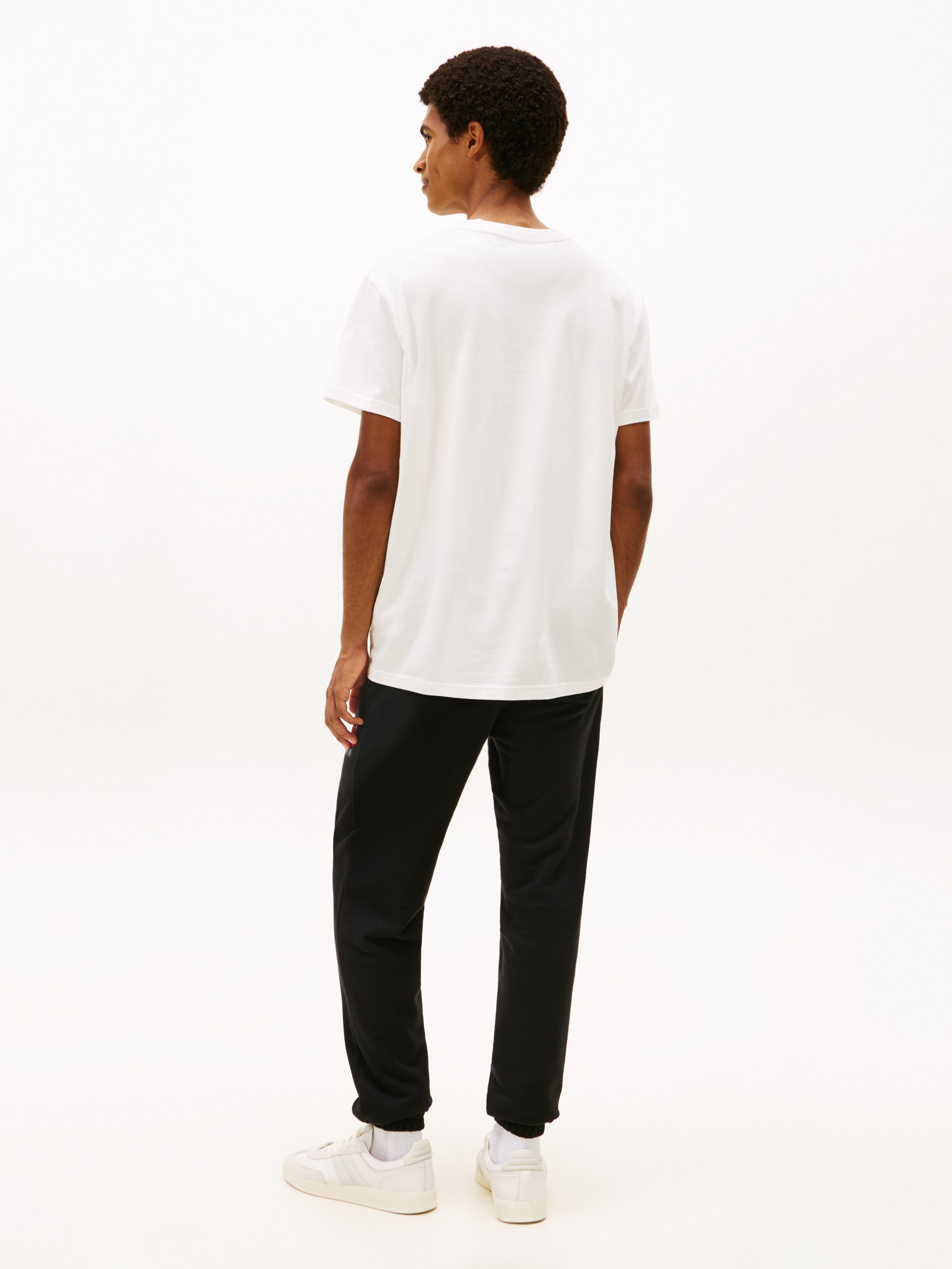 Tommy Jeans T-Shirt »aus Jersey mit Logo«