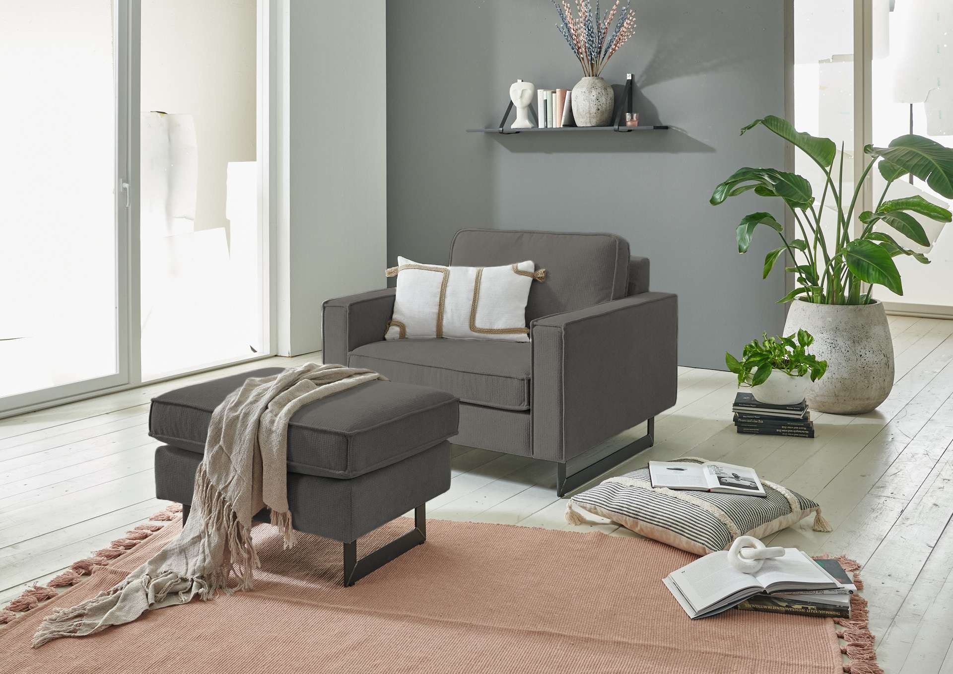 Places of Style Loveseat »Pinto 105 cm, Cord, Chenille, Lederoptik«, mit Keder, Metallfüßen und auch in Cord Bezug erhältlich