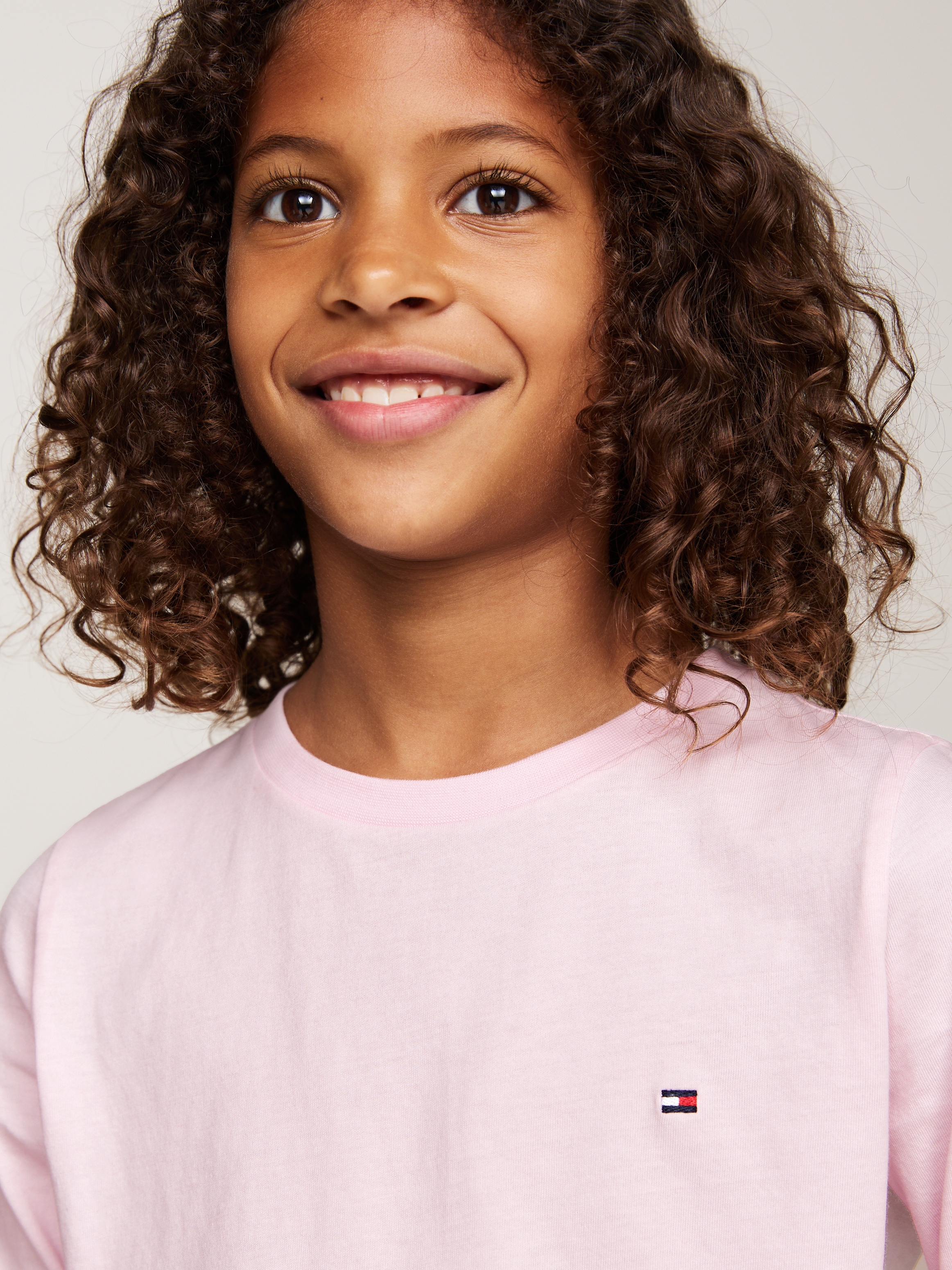 Tommy Hilfiger Underwear T-Shirt »2PK LS TEE« Packung, 2er, 2 Stk. mit Logostickerei