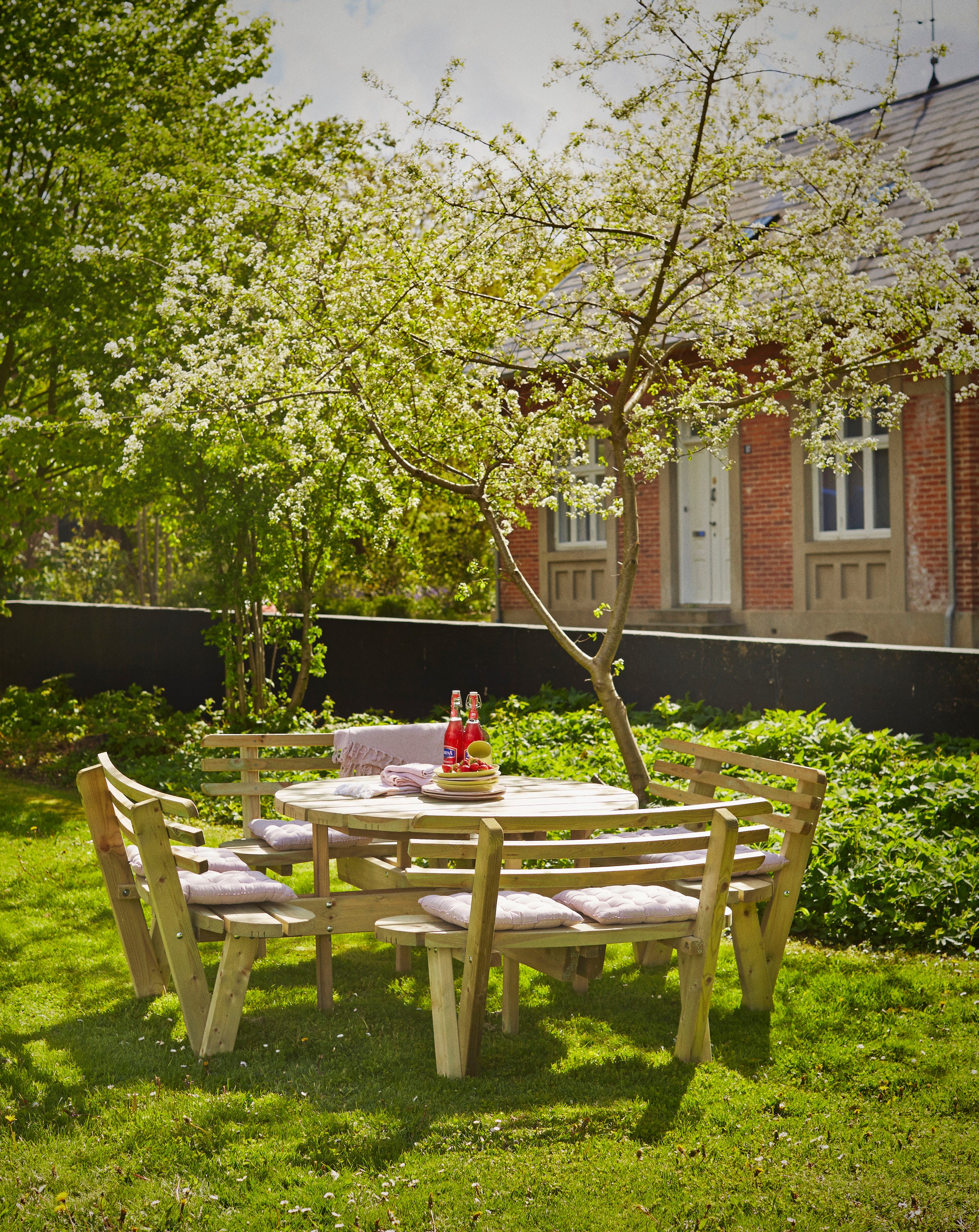 PLUS Garten-Essgruppe »Kombimöbel - Rund« OTTOs Choice, 1 Stk. tlg. 237x237x72/84 cm, mit Rückenlehnen