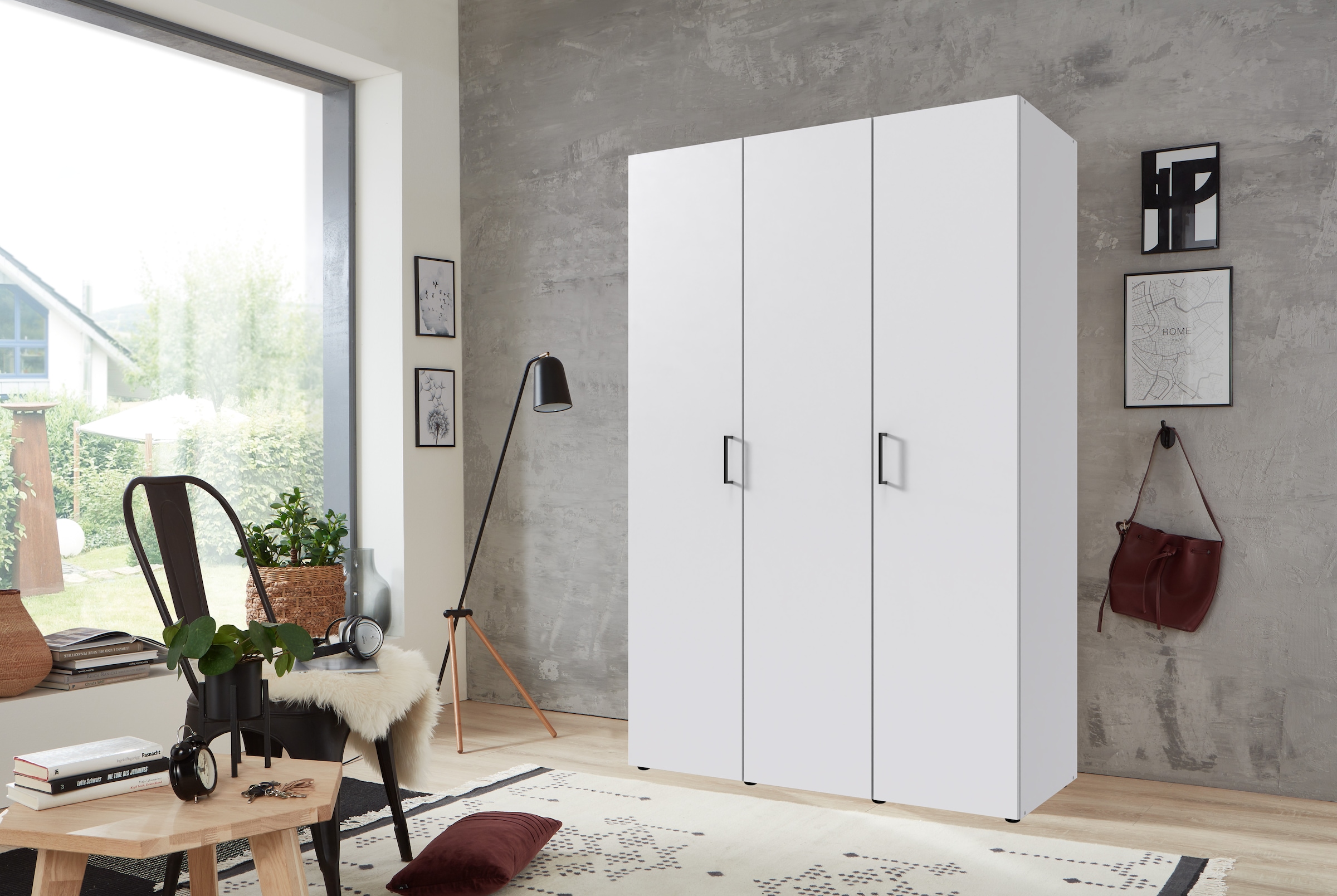 Wimex Kleiderschrank »Mugano, in 5 Breiten und 2 Höhen, Made in Germany«, (in Basic oder Premium Ausstattung mit 2 weiteren Einlegeböden), mit langen Griffstangen aus Metall, wahlweise mit oder ohne Spiegel