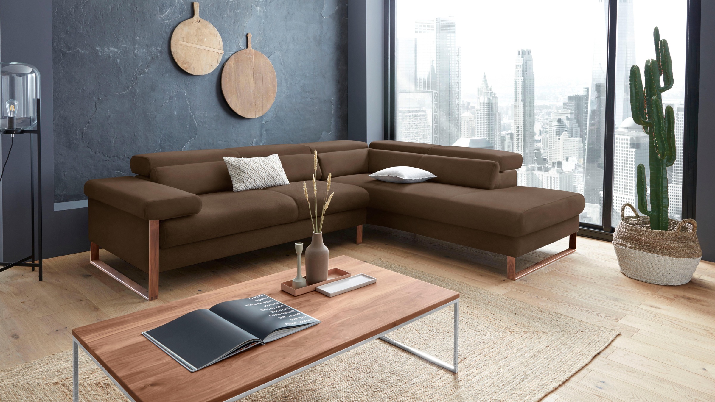 W.SCHILLIG Ecksofa »finn, Designsofa mit tollem Sitzkomfort, bequem, L-Form«, German Design Award 2016, Fußgestell Nussbaum natur, Breite 281 cm