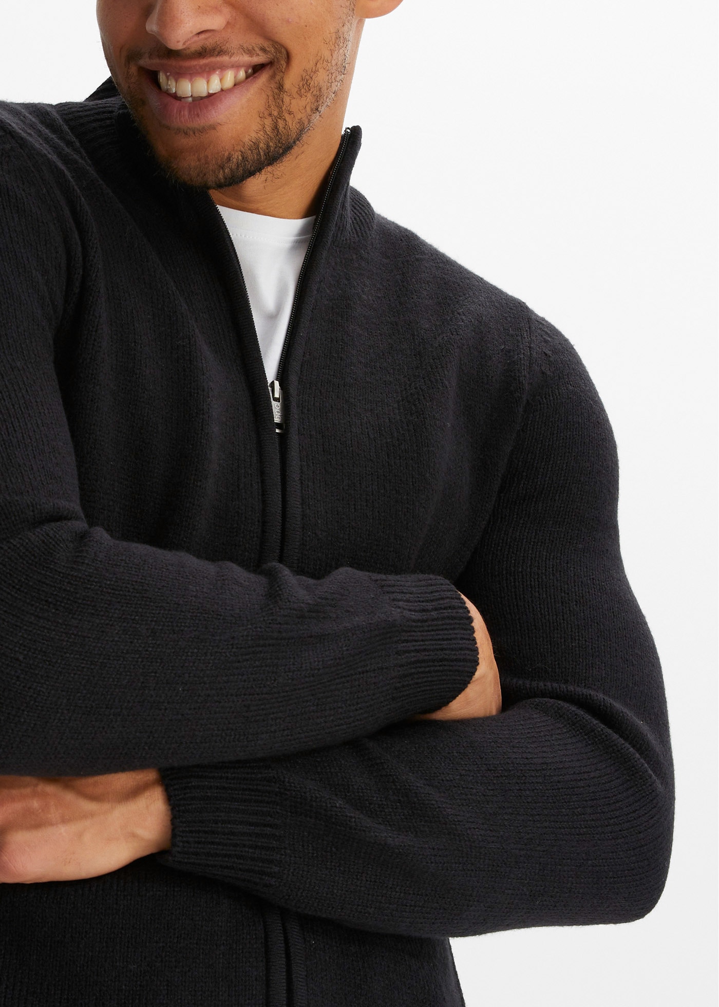 bonprix Strickjacke »Feinstrickjacke« mit Stehkragen, Regular Fit, aus Polyacryl, mit Reißverschluss