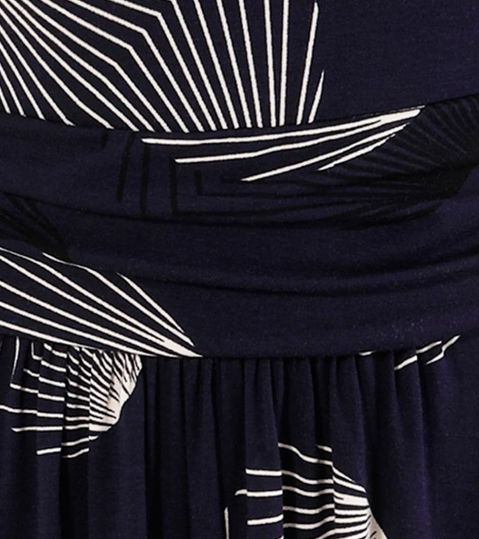 Aniston SELECTED Jerseykleid, mit figurbetonenden Raffungen in der Taille - NEUE KOLLEKTION