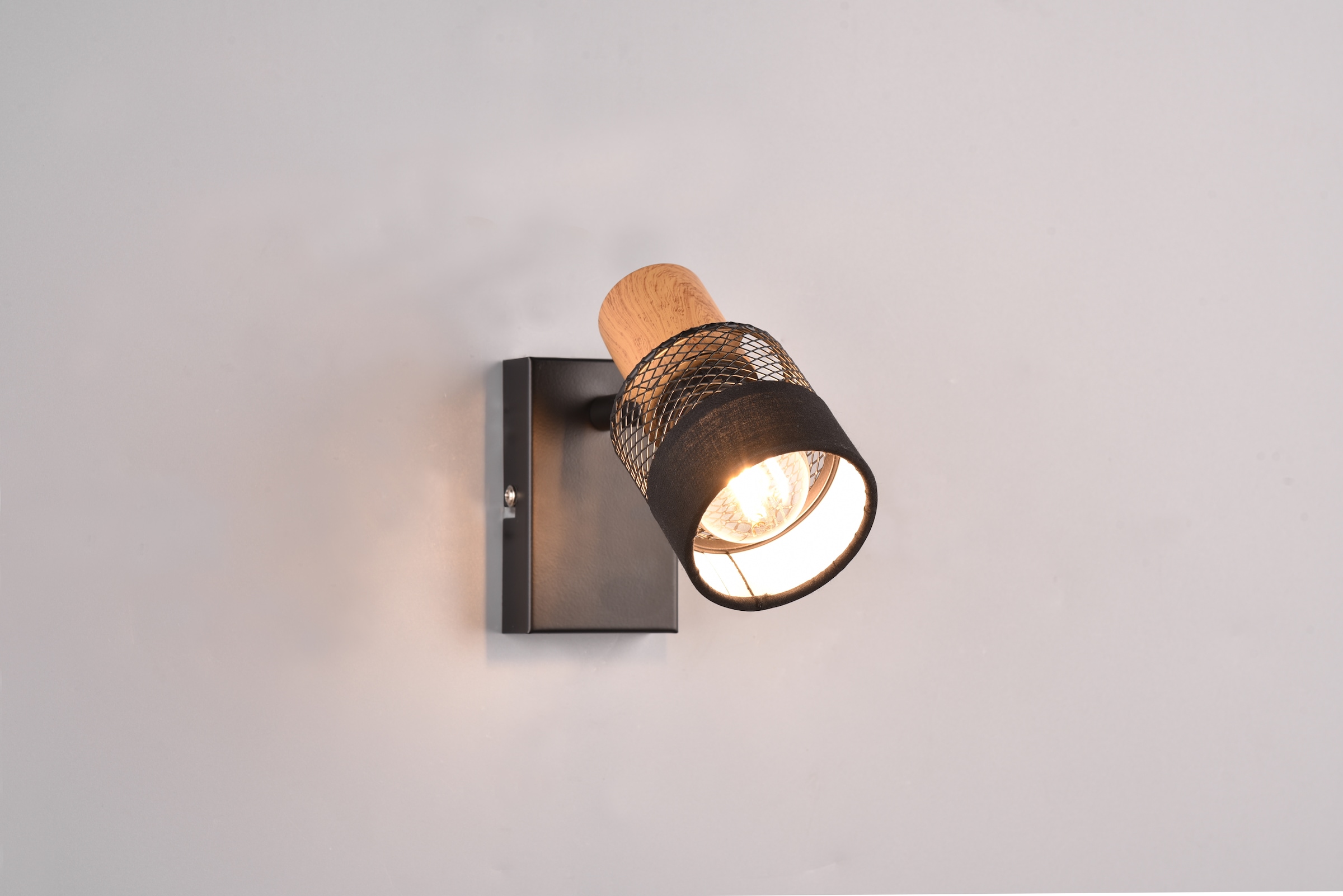 TRIO Leuchten Wandstrahler »NANDINI, Spot 1-flammig exkl 1x E14 max 10W, flexibel drehbarer Spot« E14 1 Stk. warmweiß - kaltweiß Wandspot mit Schirm aus Holz, Stoff und Metall, Ø7cm Schirm