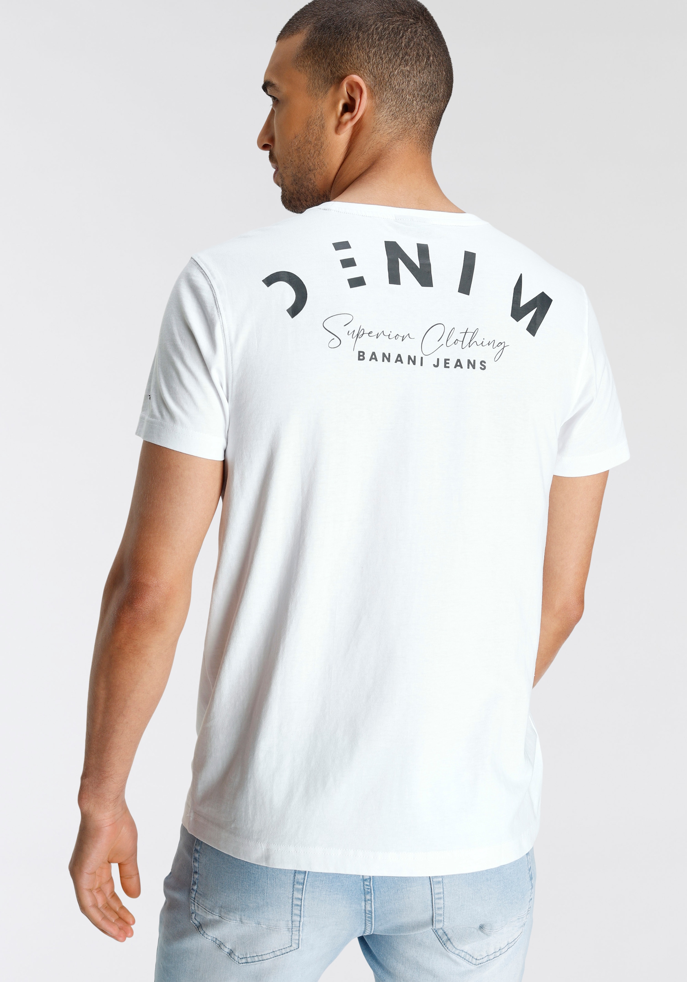 Bruno Banani T-Shirt, schmal geschnitten, mit Print, Rundhalsausschnitt, aus Baumwolle